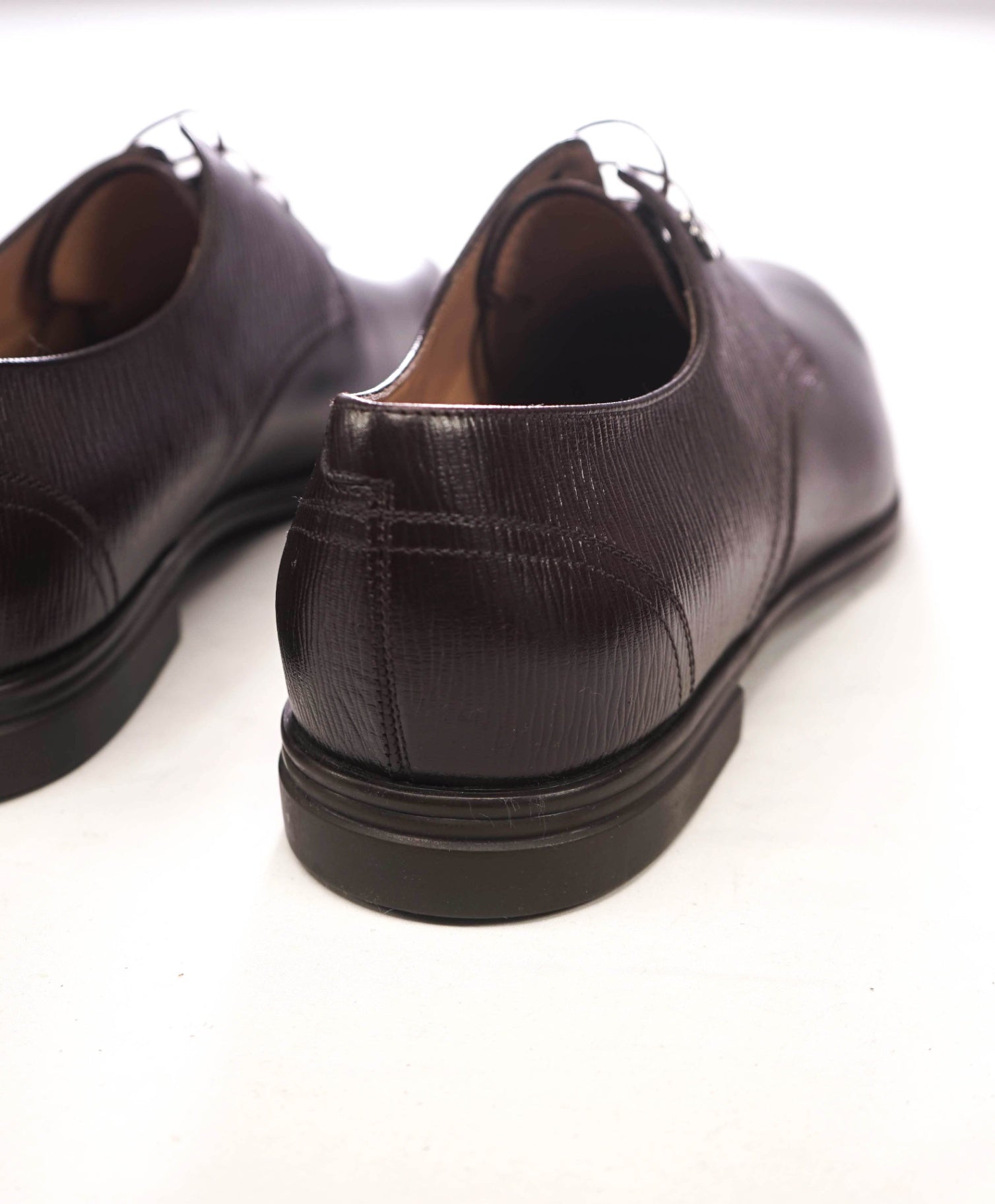 $775 FERRAGAMO - Brown Leather "SPENCER" Derby - 10 E