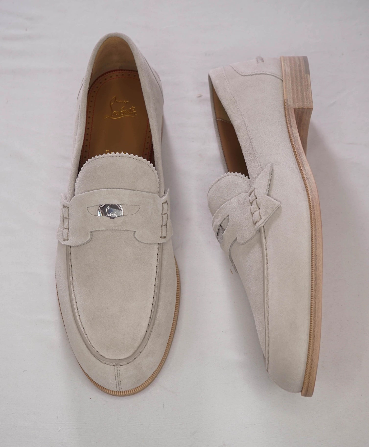 $1,145 CHRISTIAN LOUBOUTIN - Gray Suede *PENNY* Loafers - US 8.5 (EU41.5)