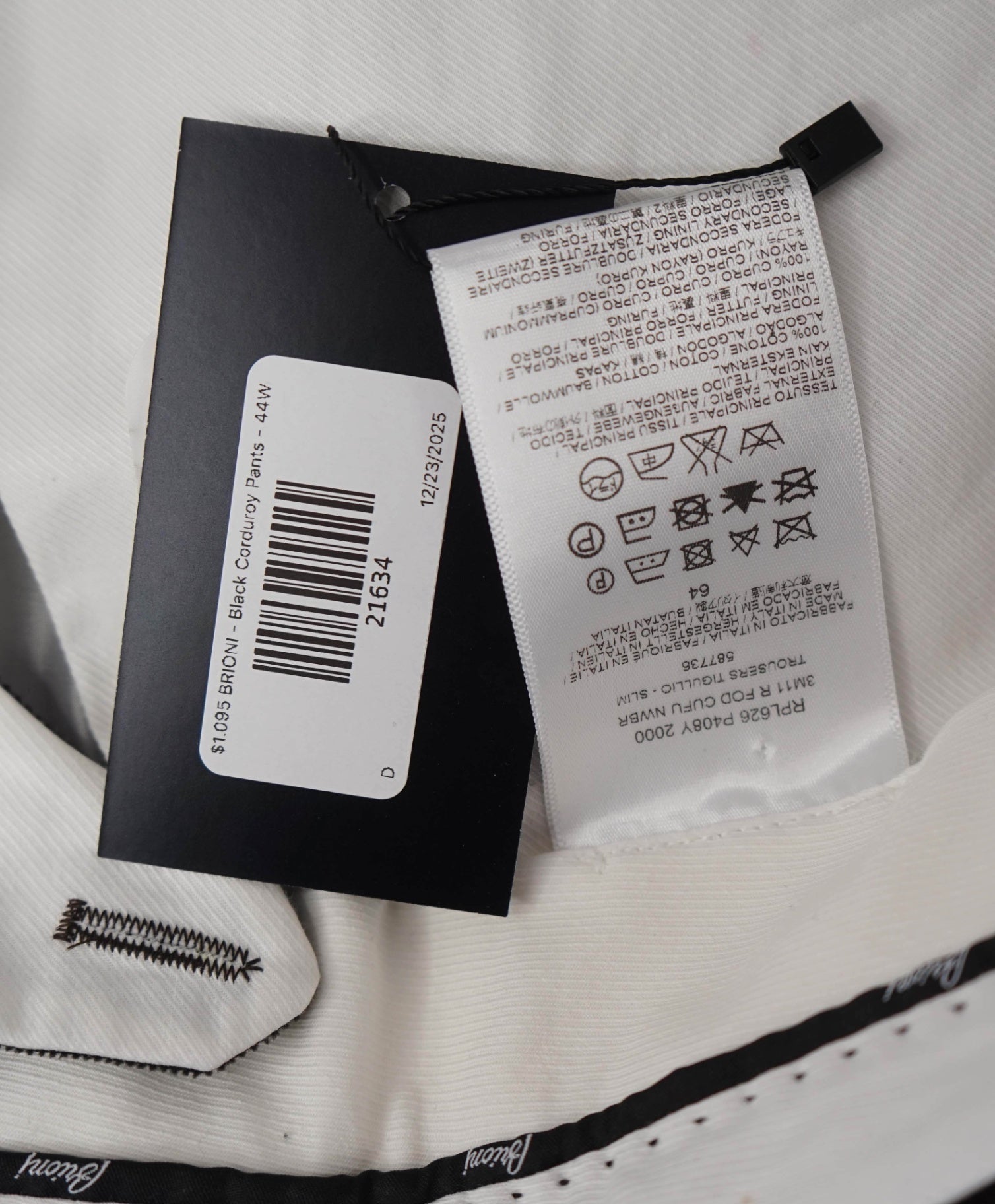 $1.095 BRIONI - Brown Corduroy Pants - 44W