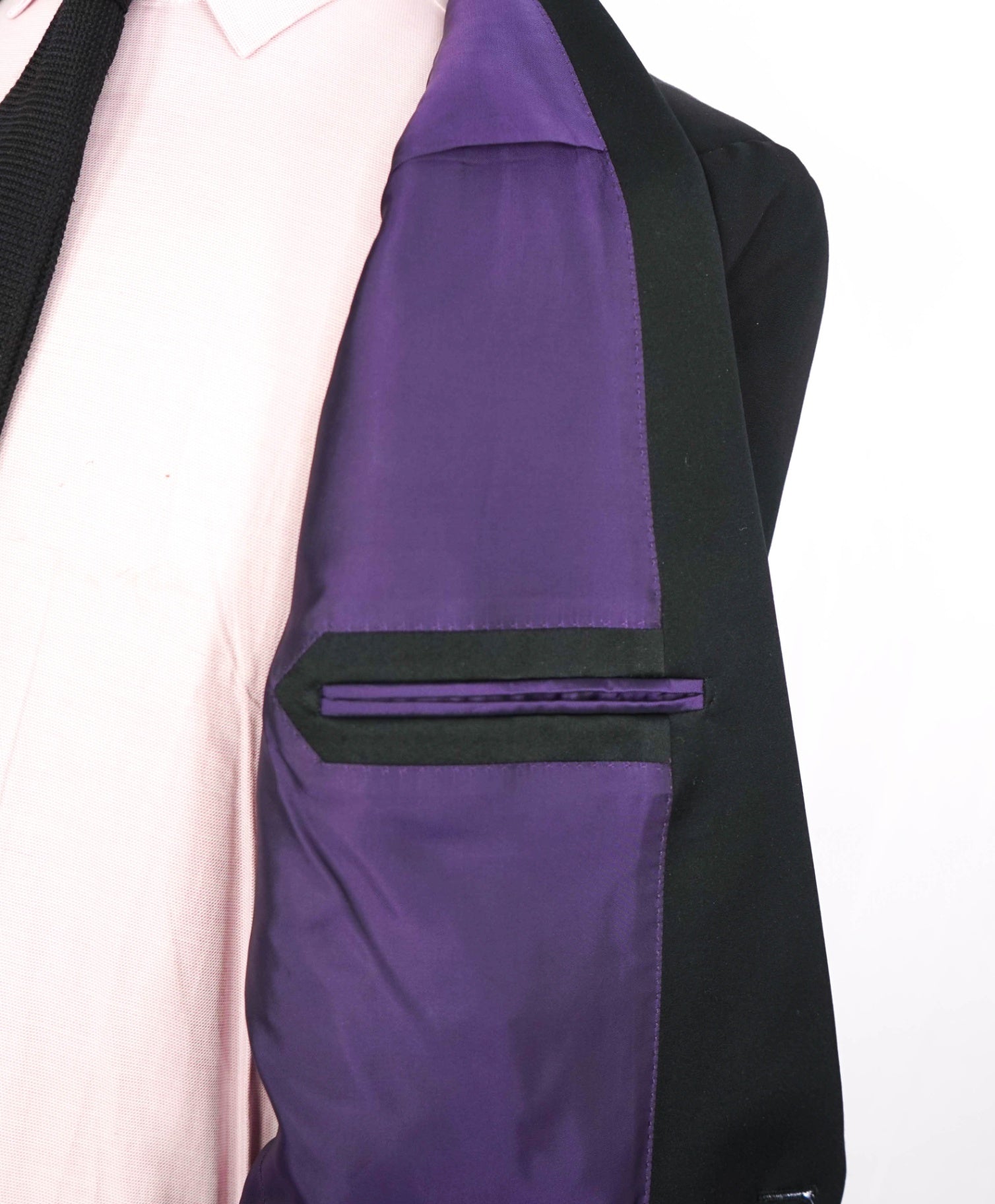 $5,995 RALPH LAUREN PURPLE LABEL - Black Shawl Collar Tuxedo - 42L
