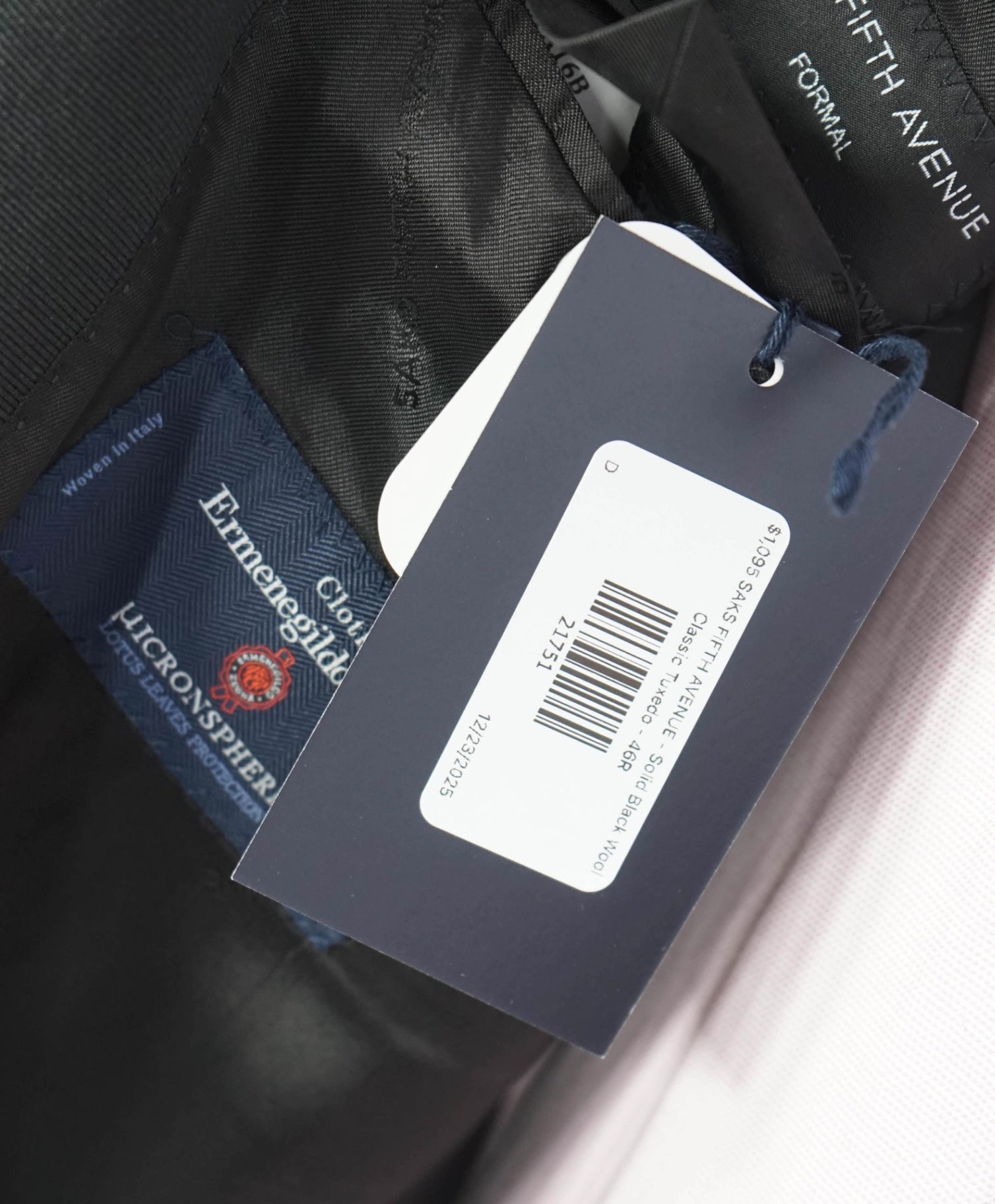 $1,295 ZEGNA For SAKS 5TH AVE - Black Wool Classic Tuxedo - 46R