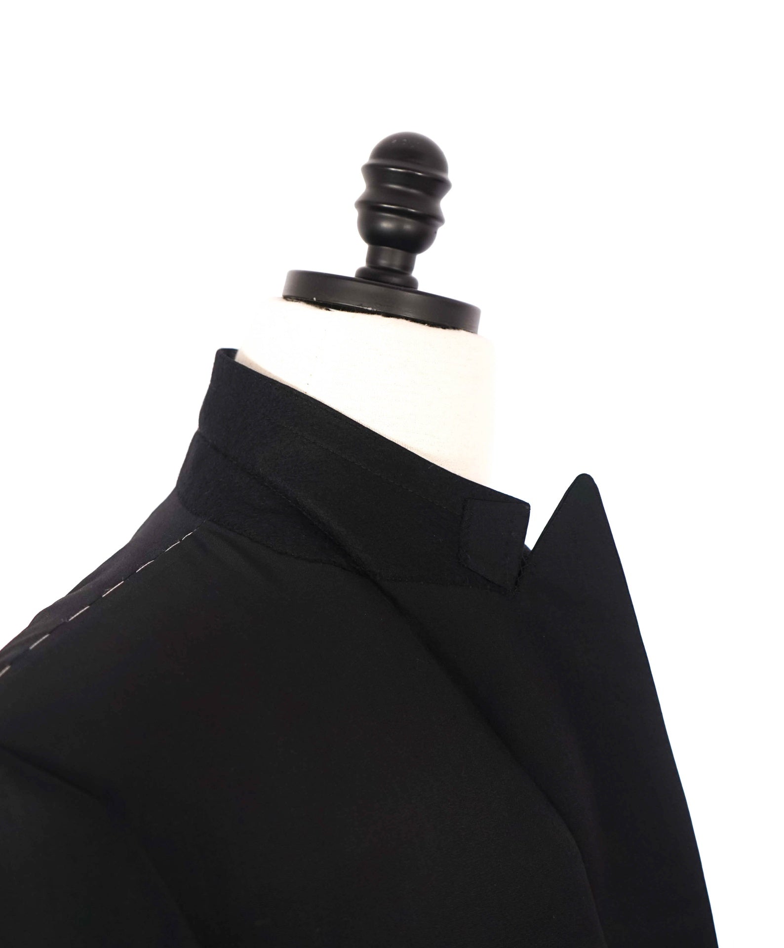 $6,270 BRIONI - Black Wool "SPARTACO" Peak Lapel Tuxedo - 42S US