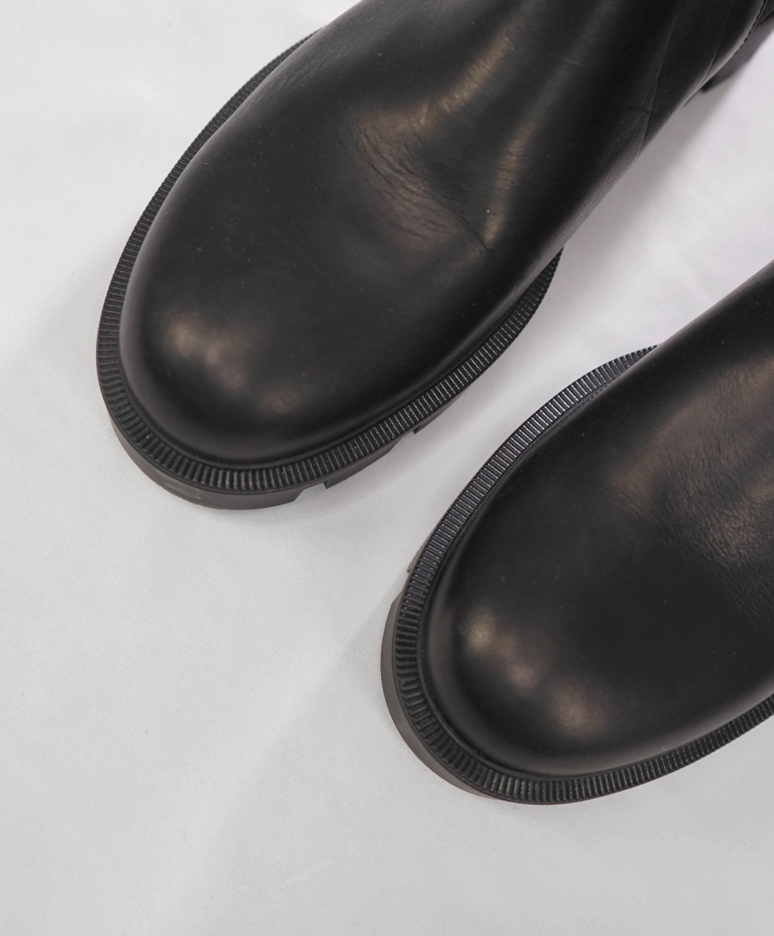 $1,295 CHRISTIAN LOUBOUTIN - Black Leather Lug Boots - US 7 (37EU)