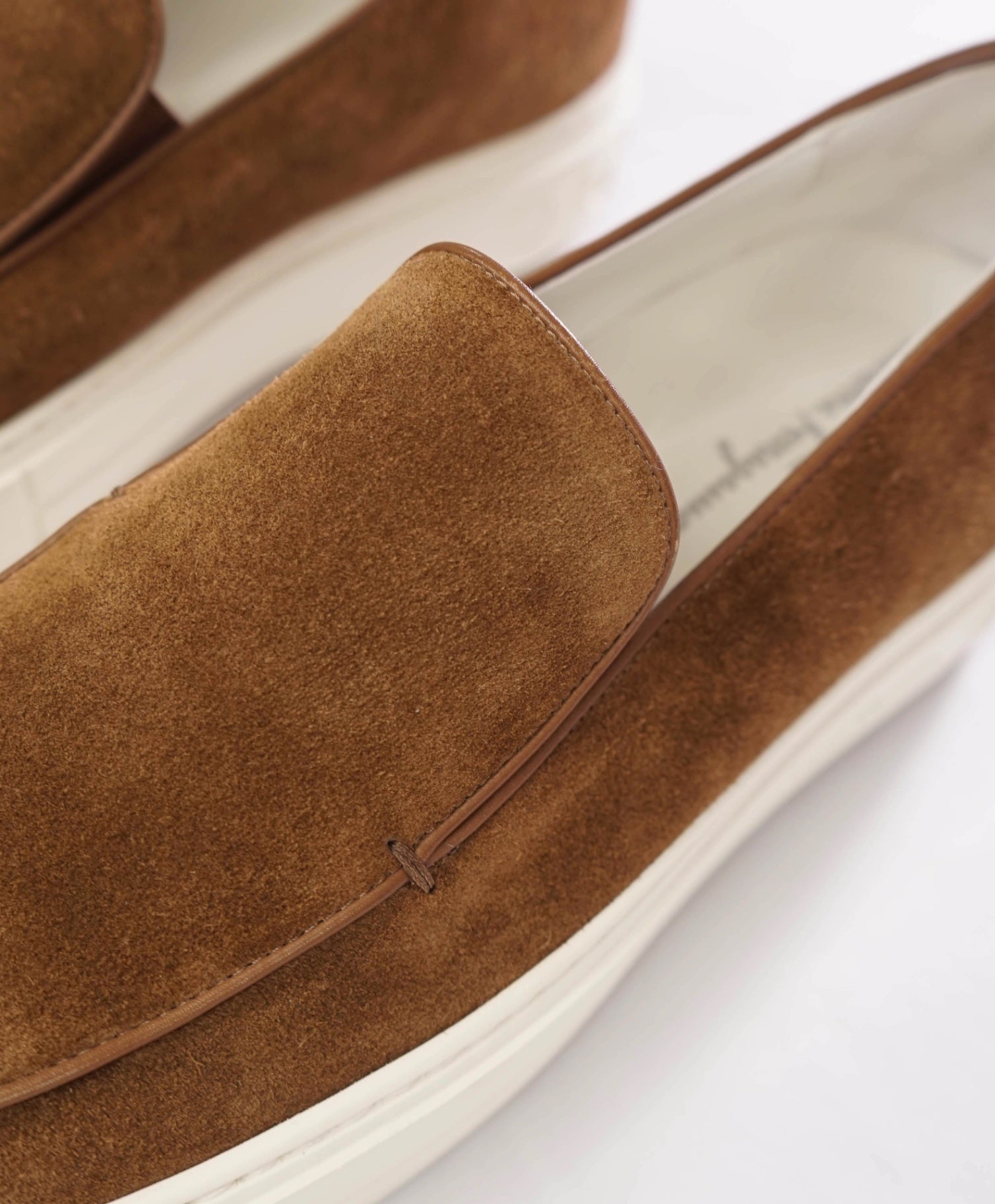$750 FERRAGAMO - Brown Logo Heel Suede Boat Shoe Loafers - 7.5 M
