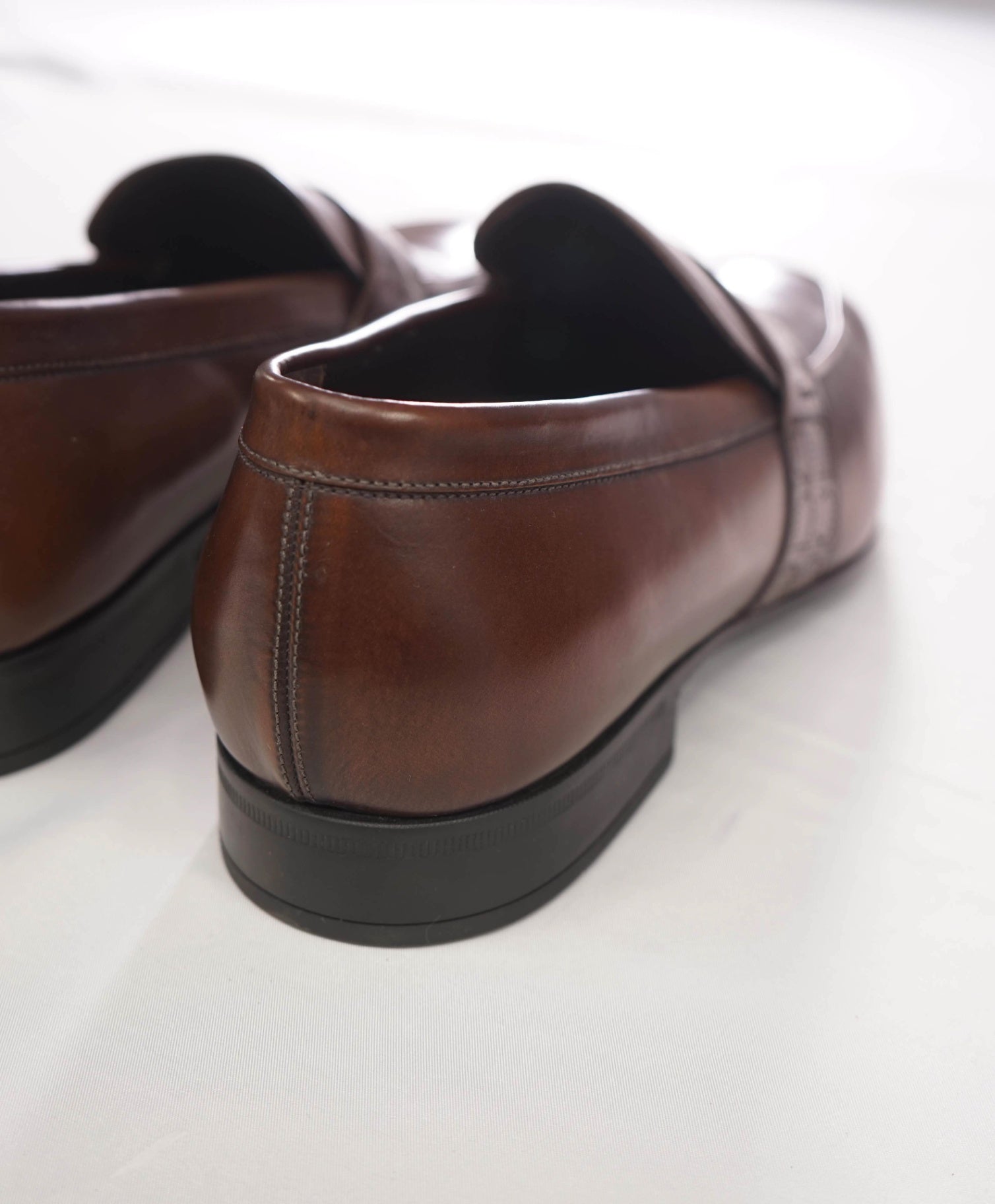 $850 FERRAGAMO - Brown Leather “GOLIATH" Gancini Embossed Loafers - 10.5 D