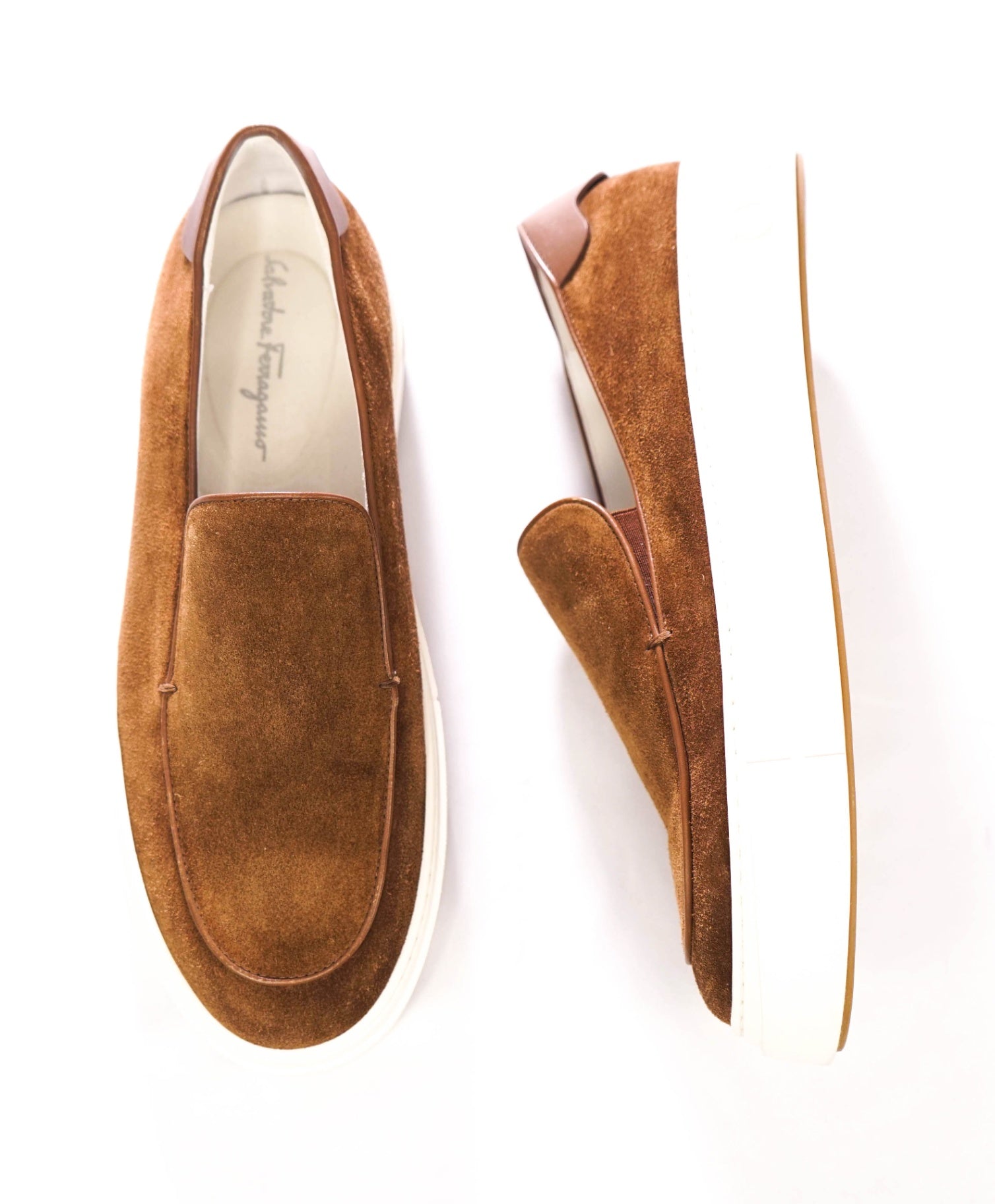 $750 FERRAGAMO - Brown Logo Heel Suede Boat Shoe Loafers - 7.5 M