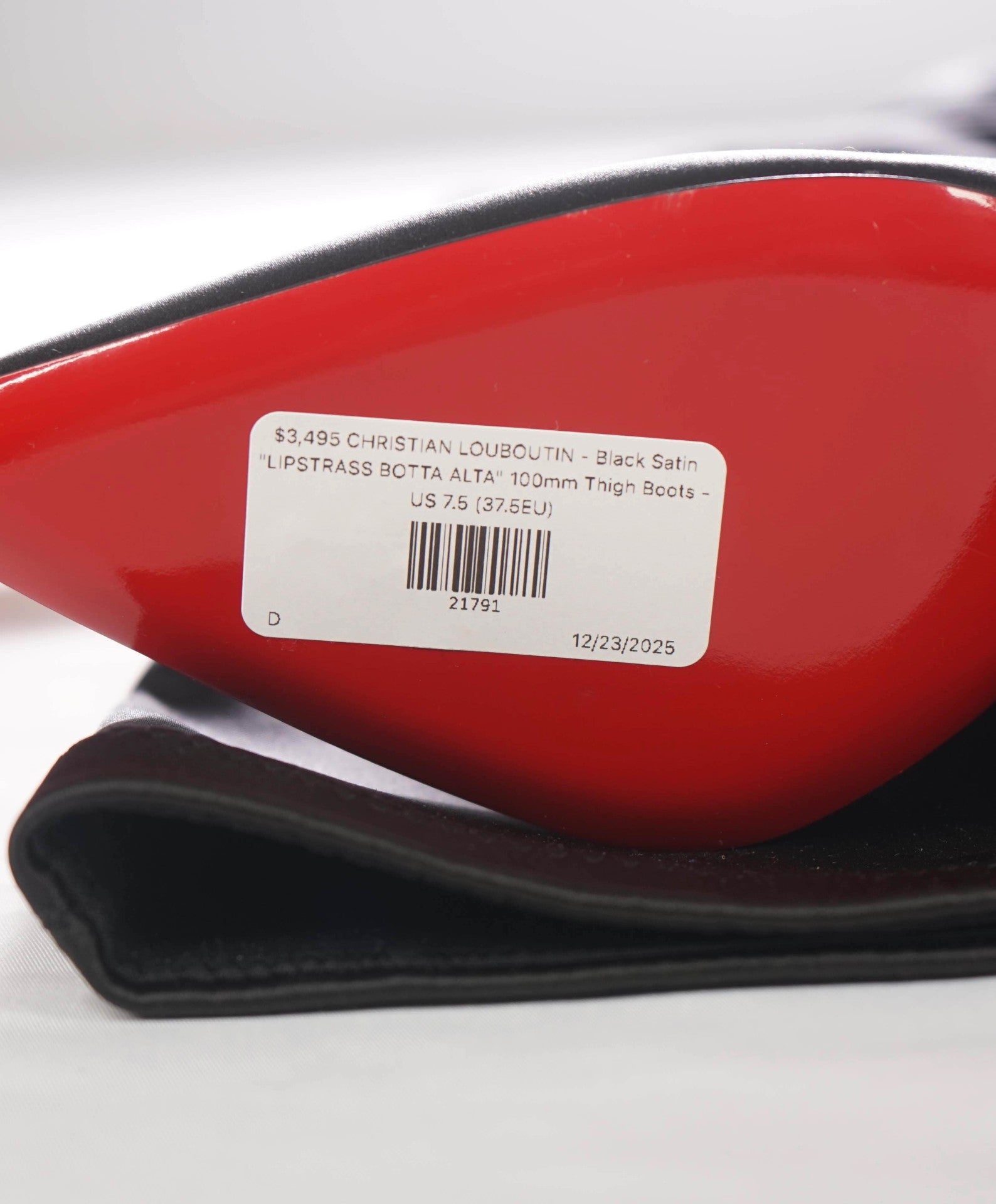 $3,495 CHRISTIAN LOUBOUTIN - Black Satin "LIPSTRASS BOTTA ALTA" 100mm Thigh Boots - US 7.5 (37.5EU)