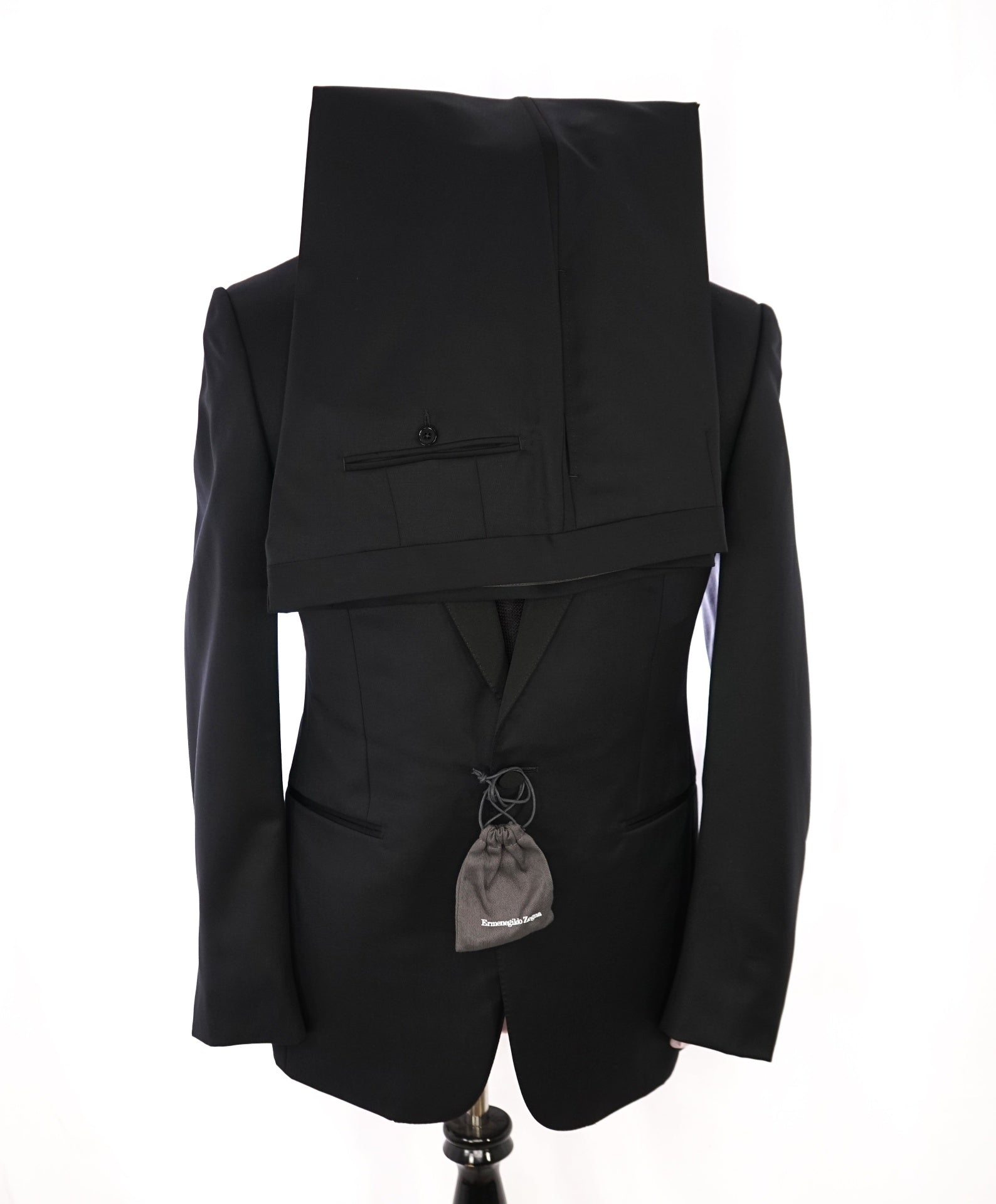 $3,995 ZEGNA - "MICROSPHERE" Solid Black Wool Peak Lapel Tuxedo - 44R