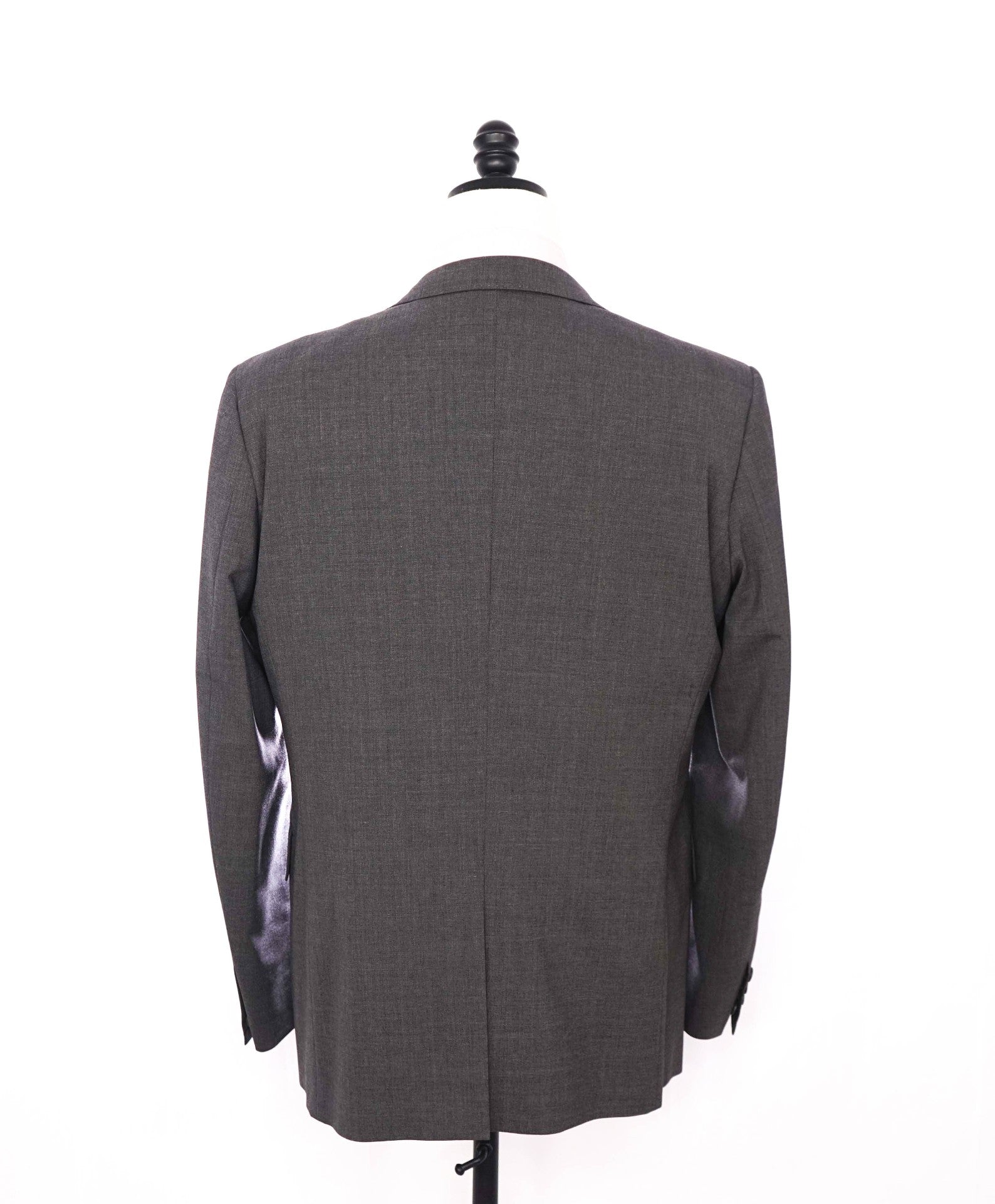 $2,000 DSQUARED2 - Solid Gray Wool SLIM Suit - 42