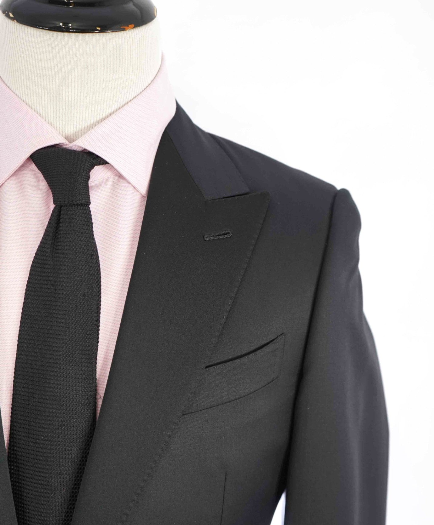 $3,995 ZEGNA - "MICROSPHERE" Solid Black Wool Peak Lapel Tuxedo - 44S