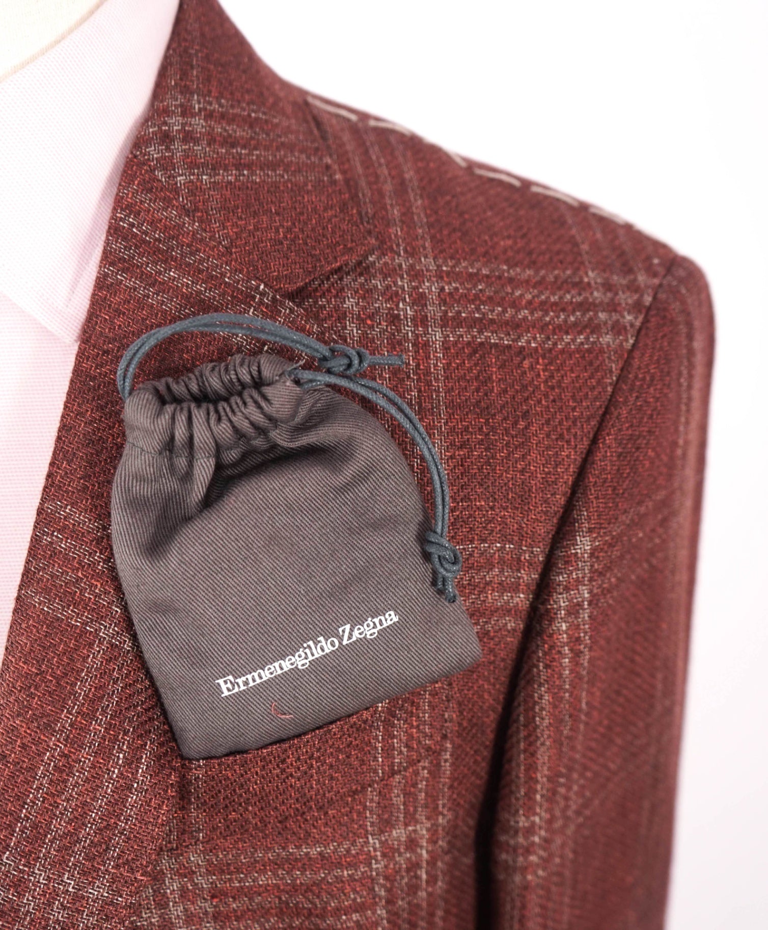 $2,695 ZEGNA - Red Plaid Linen/Alpaca/Silk Blazer - 38R