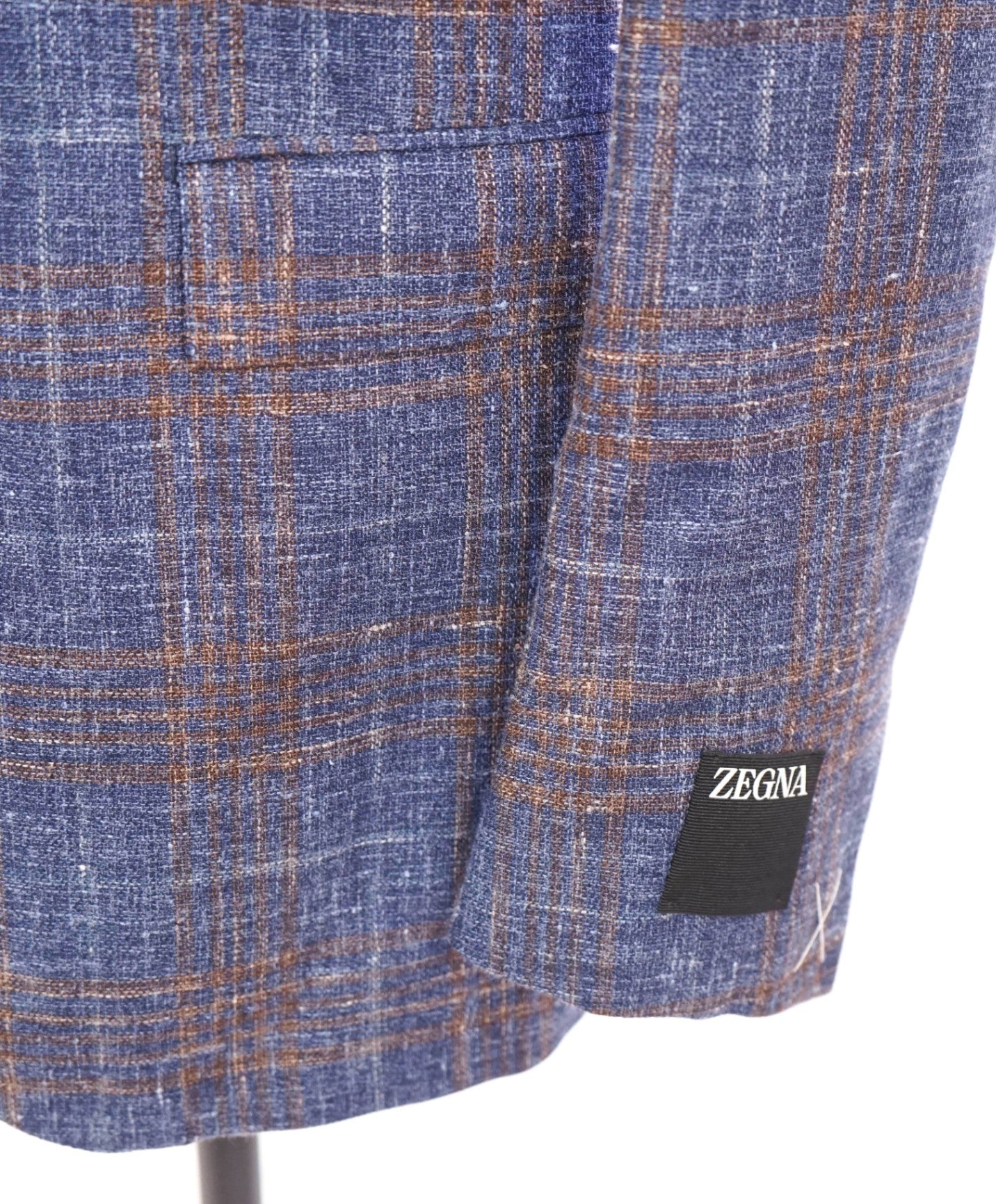 $2,990 ZEGNA - Blue Plaid Wool/Silk/Linen Blazer - 46L