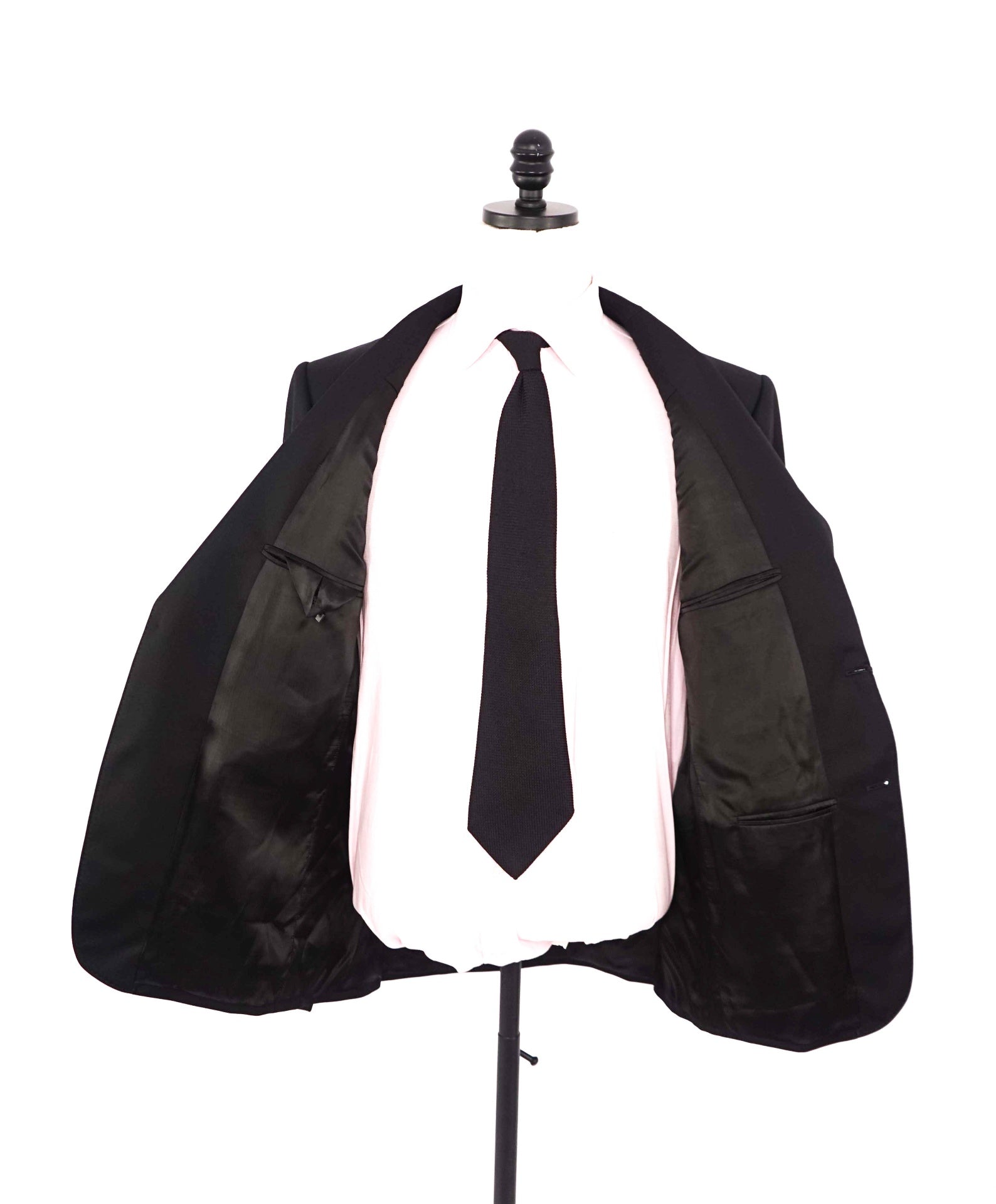 $3,750 ZEGNA - Solid Black Notch Lapel 2-Btn Wool Suit - 46R