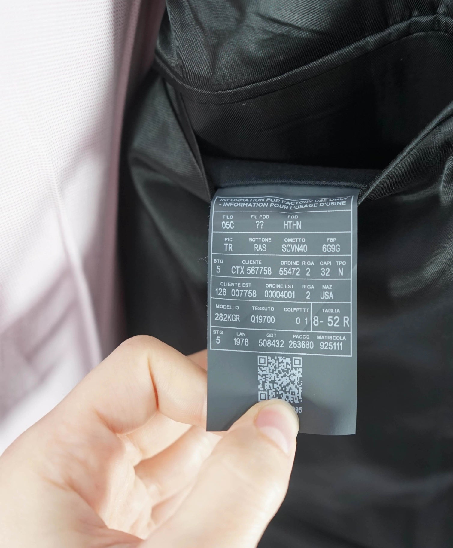 $3,990 ZEGNA - Solid Black Wool Peak Lapel Tuxedo - 42R