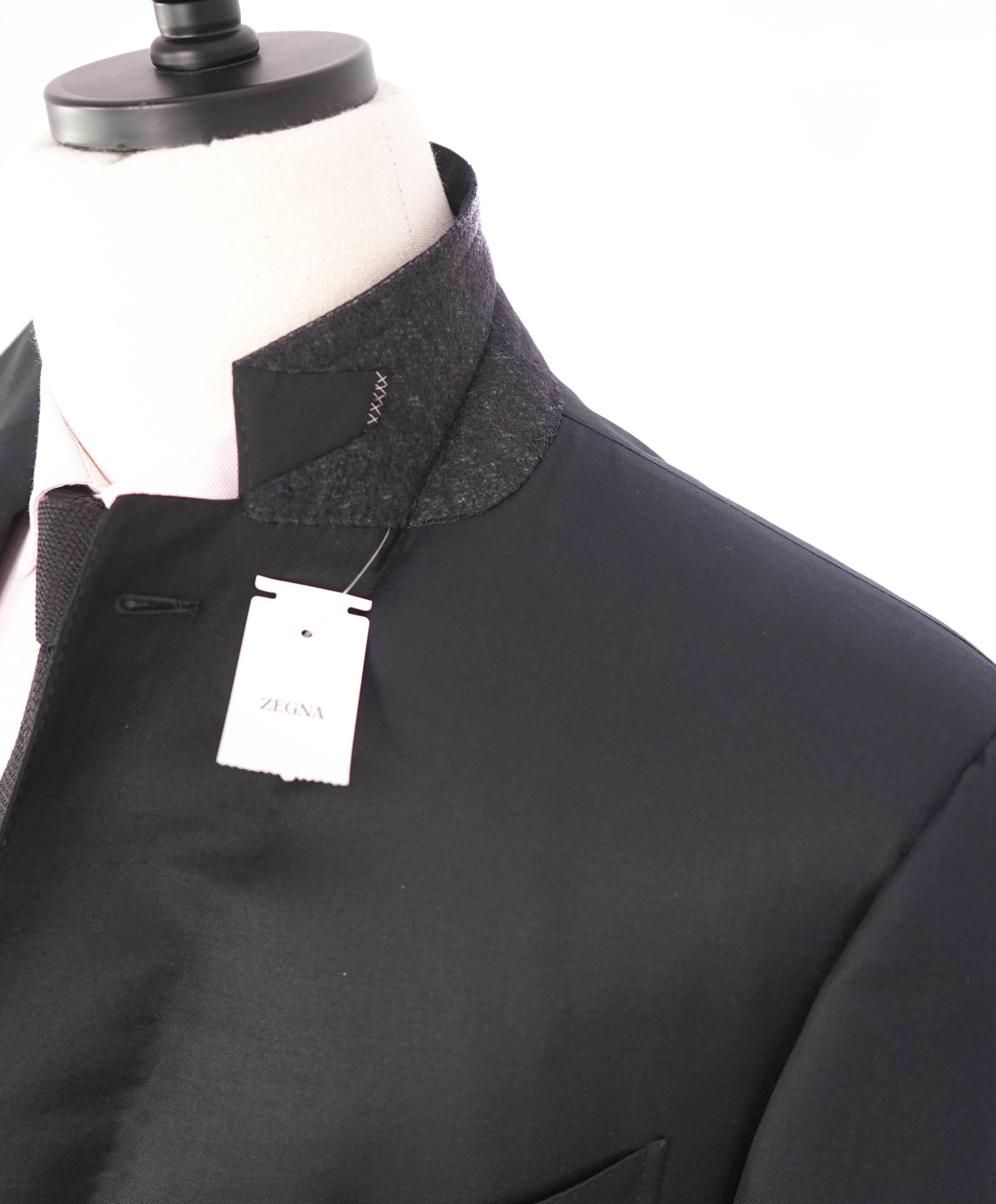 $3,950 ZEGNA - Solid Black "MICRONSPHERE" Wool Suit - 38L