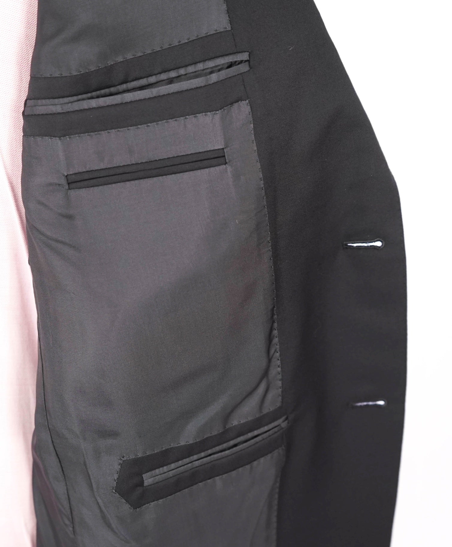 $3,950 ZEGNA - Solid Black "MICRONSPHERE" Wool Suit - 38L