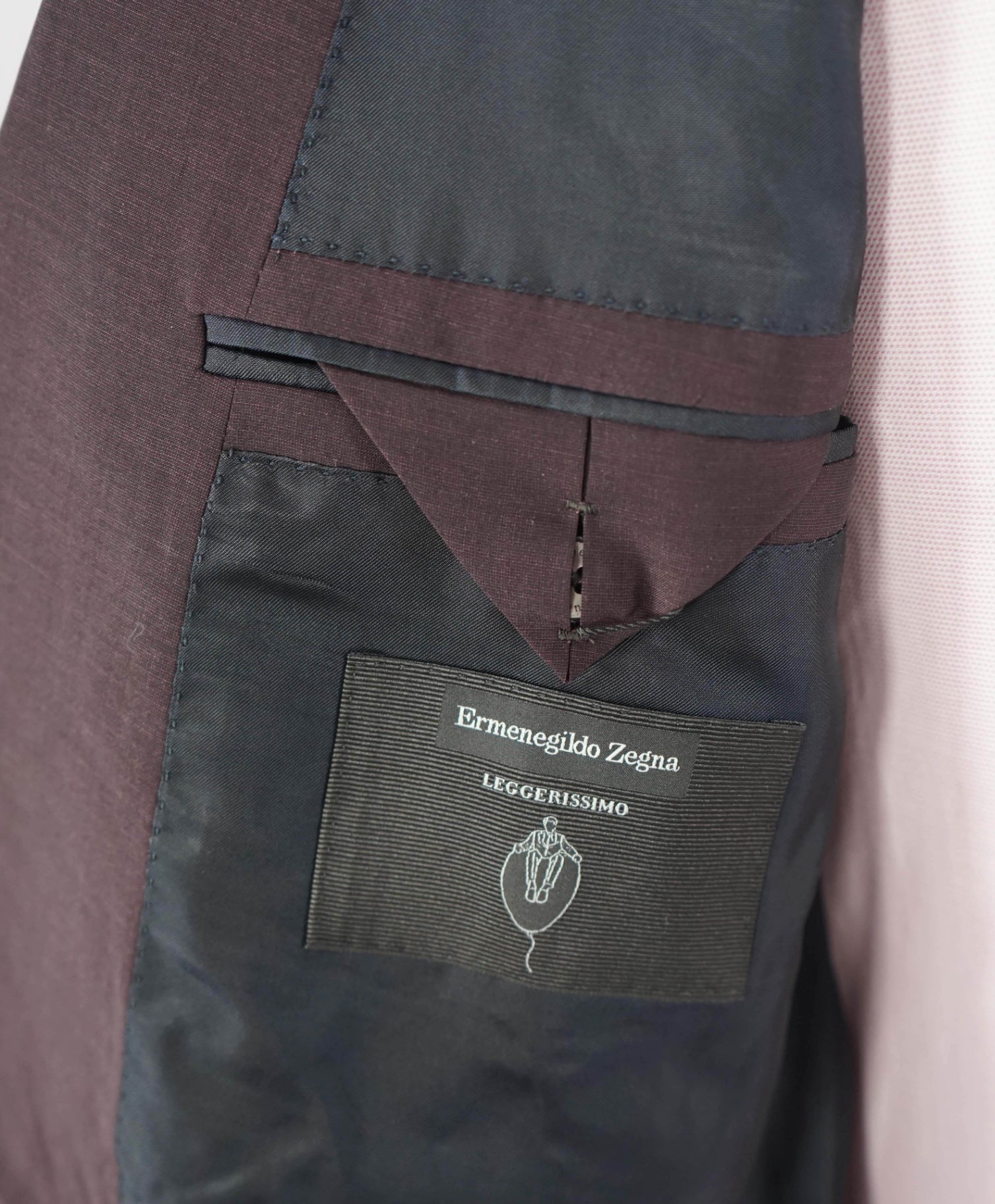 $4,995 ZEGNA -“LEGGERISSIMO" SILK/WOOL BURGUNDY Suit 48R