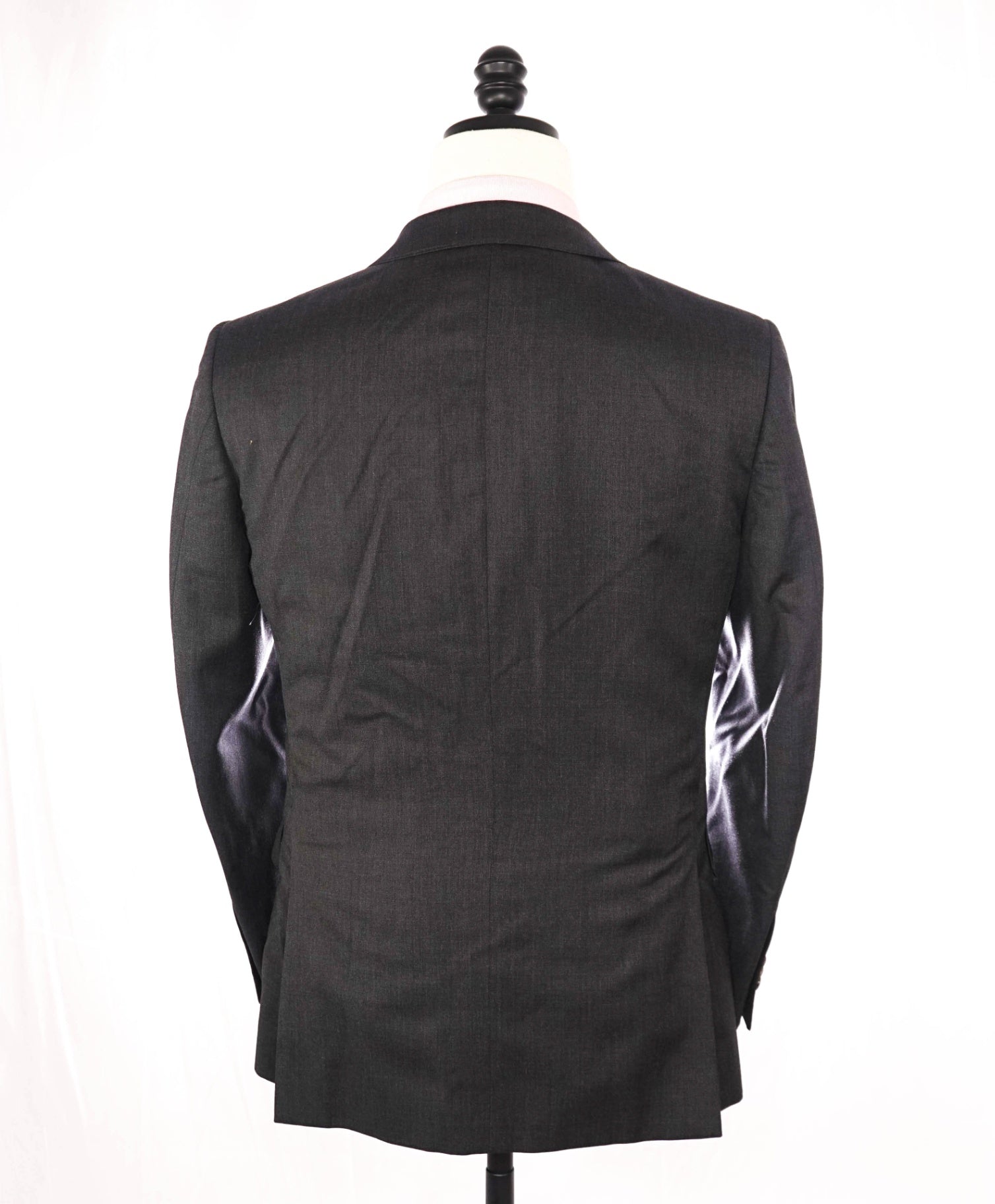 $1,795 by ZEGNA - Solid Dark Gray Wool Suit - 34S US