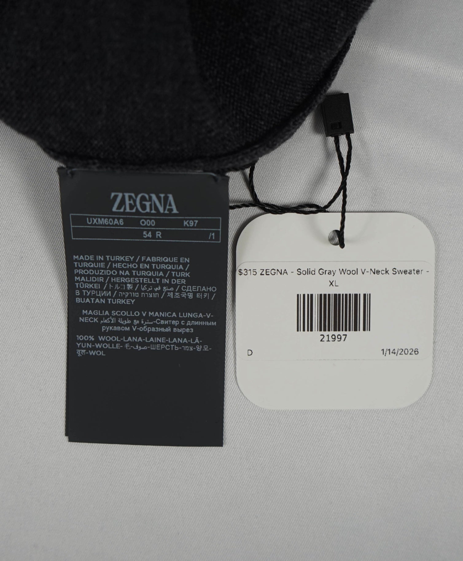 $315 ZEGNA - Solid Gray Wool V-Neck Sweater - XL