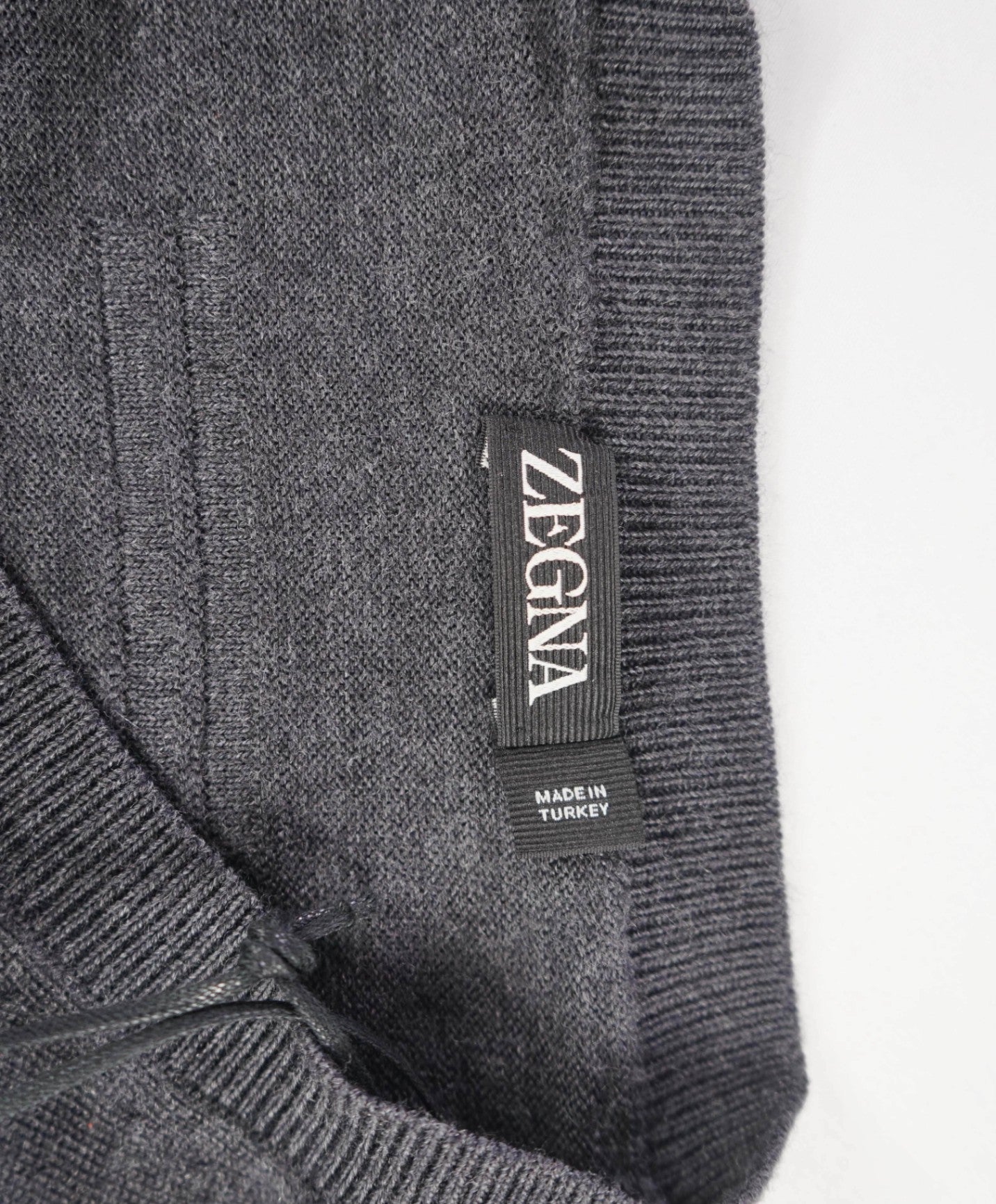 $315 ZEGNA - Solid Gray Wool V-Neck Sweater - XL