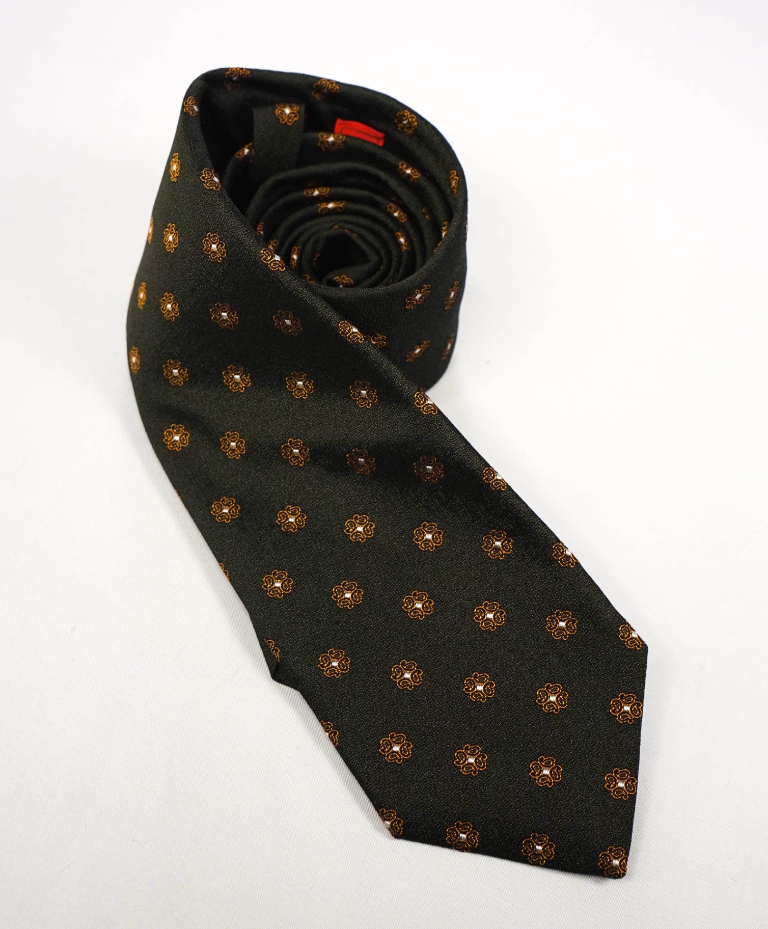 $295 ISAIA - "7 FOLD" Dark Green Medallion Silk 3.25" Tie