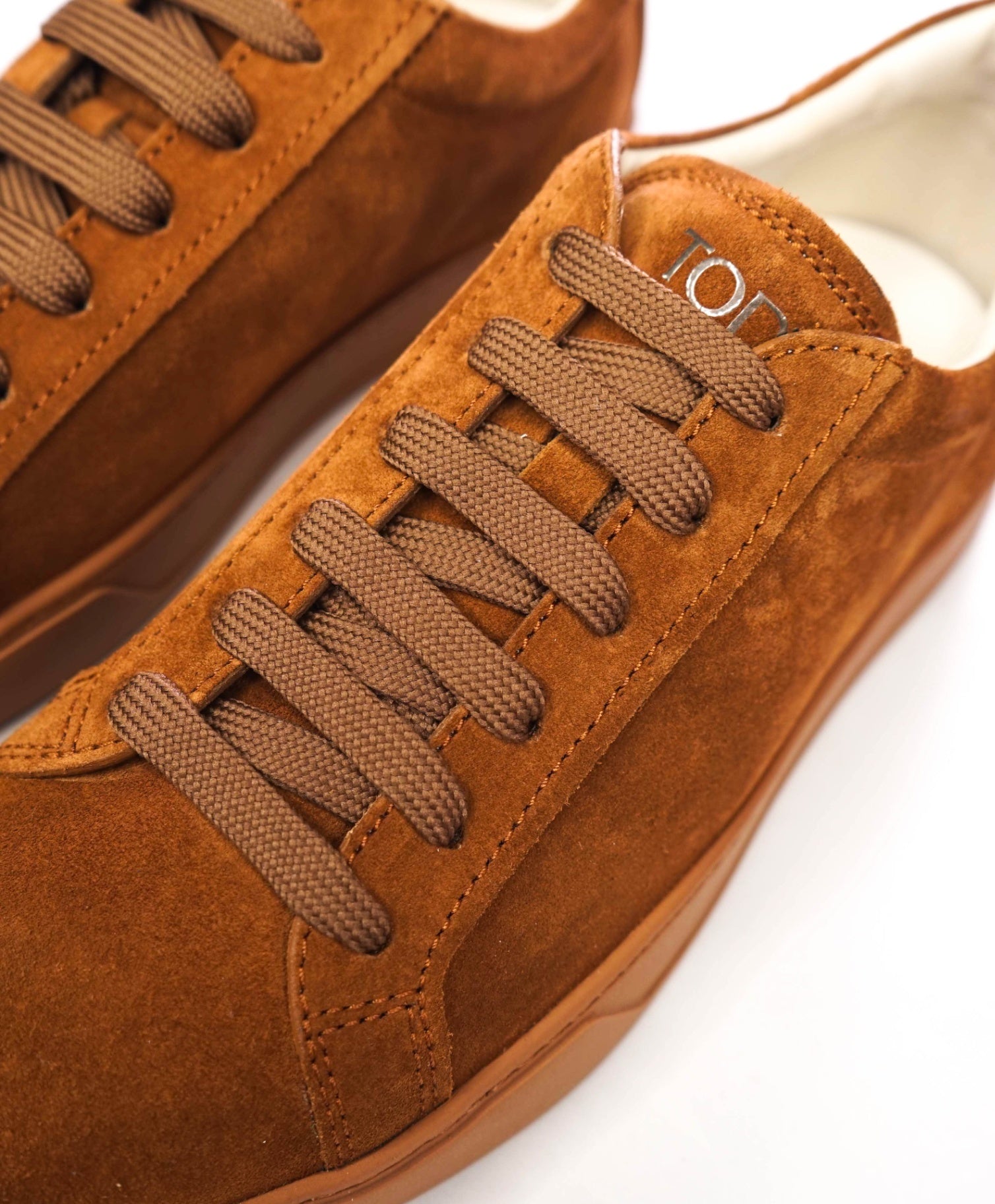 $750 TOD'S - Brown Suede Sneakers - US 7.5 (6.5UK)
