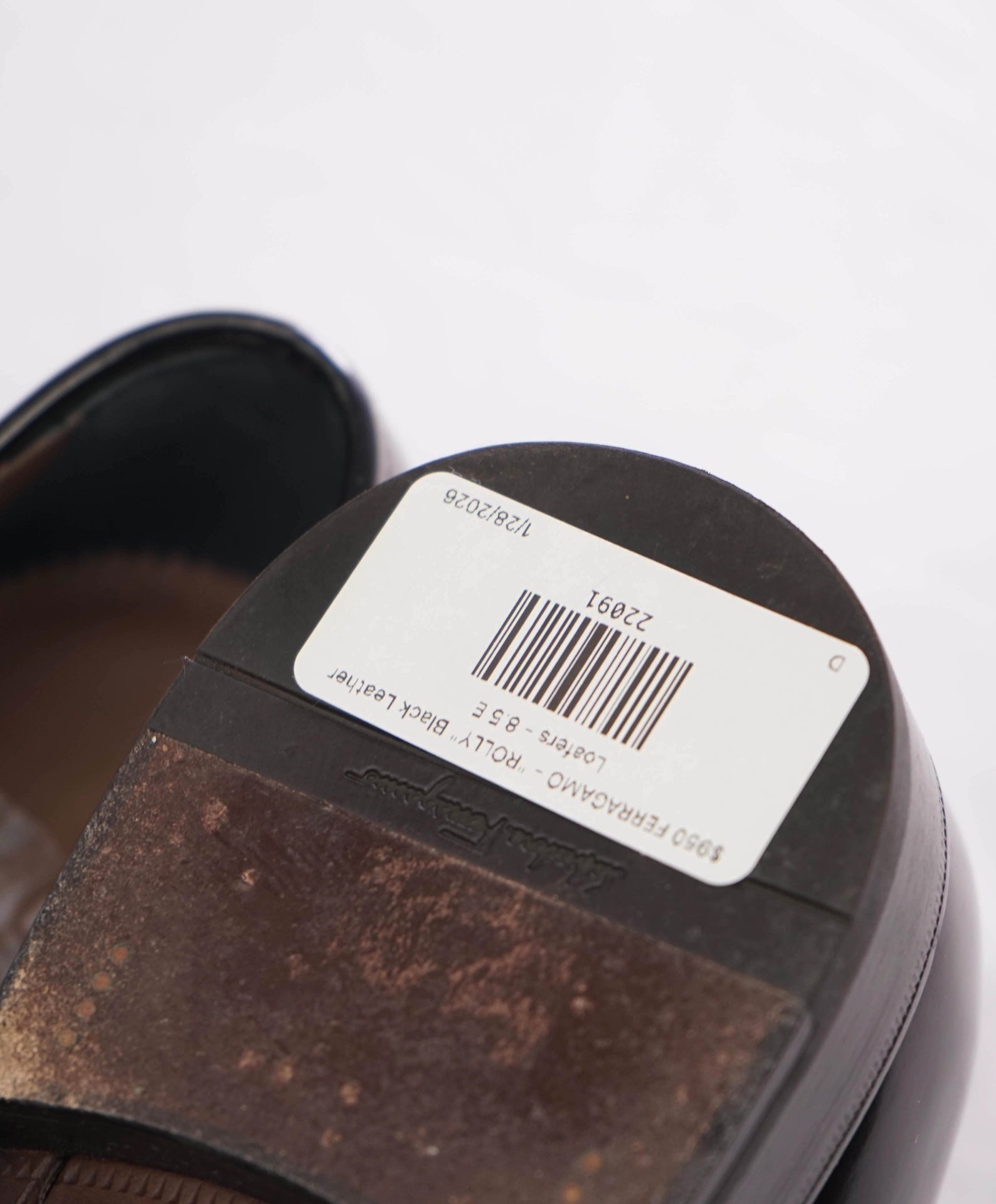 $950 FERRAGAMO - "ROLLY" Black Leather Loafers - 8.5 E