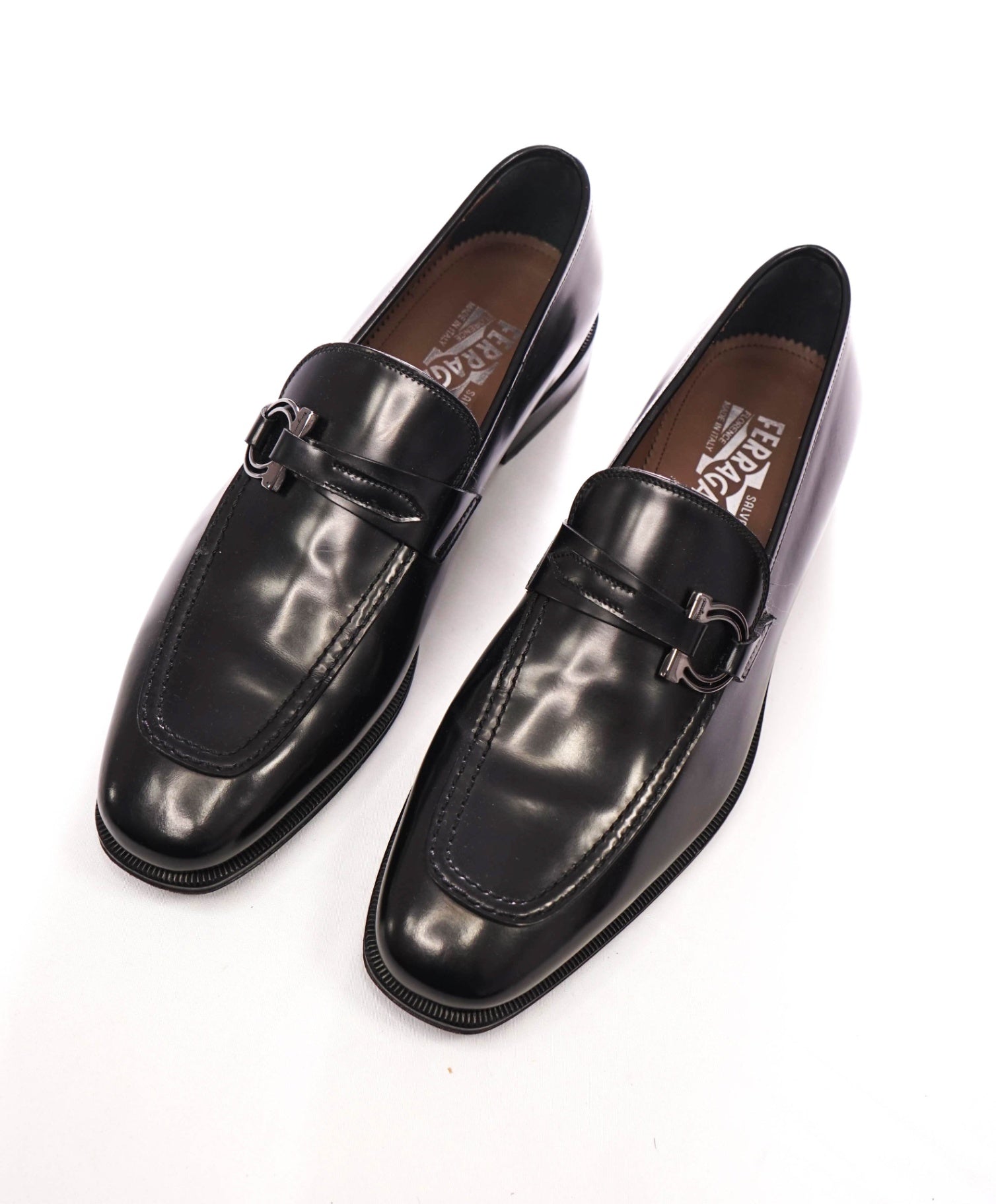 $950 FERRAGAMO - "ROLLY" Black Leather Loafers - 8.5 E