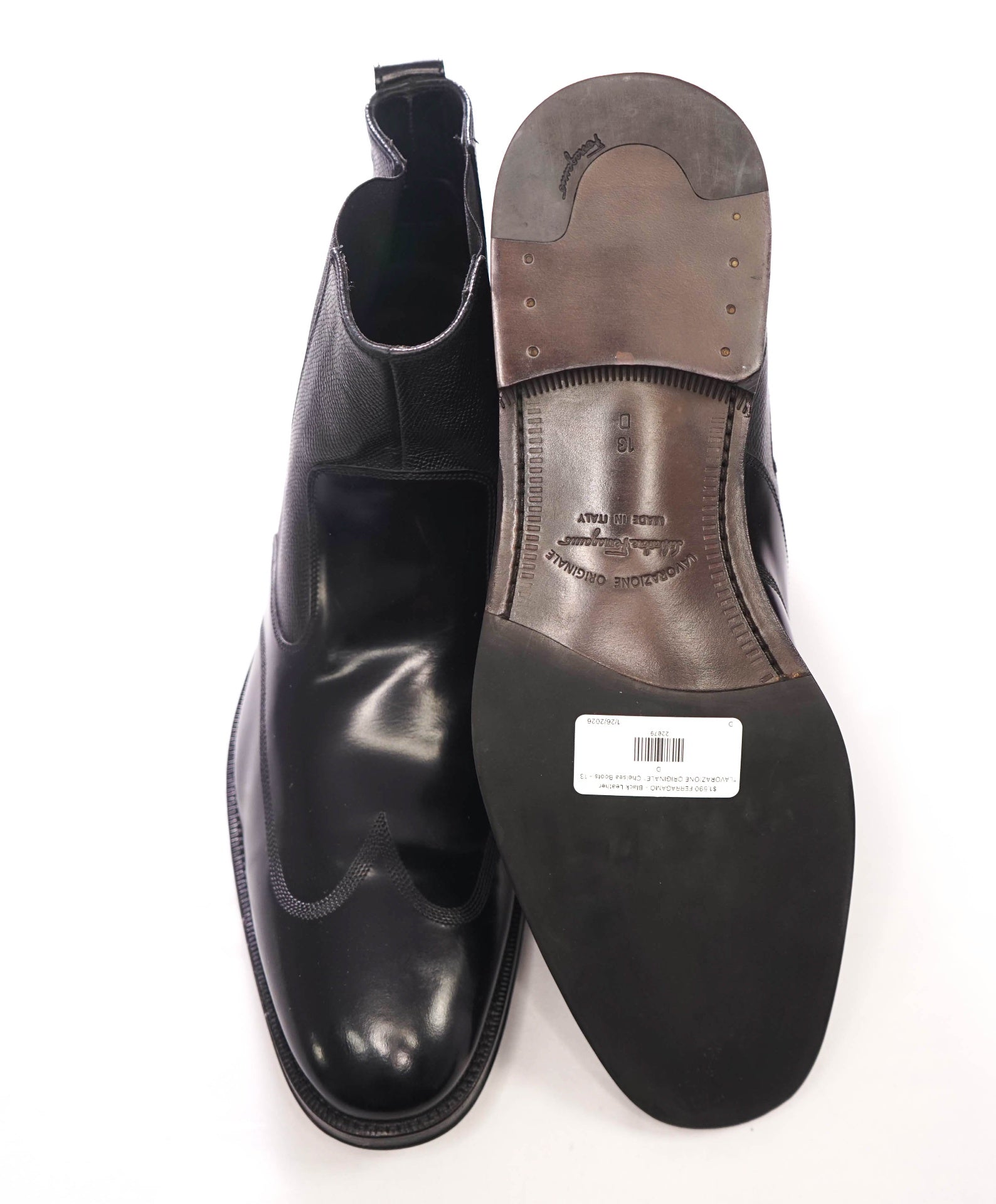 $1,590 FERRAGAMO - Black Leather "LAVORAZIONE" Chelsea Boots - 13 D