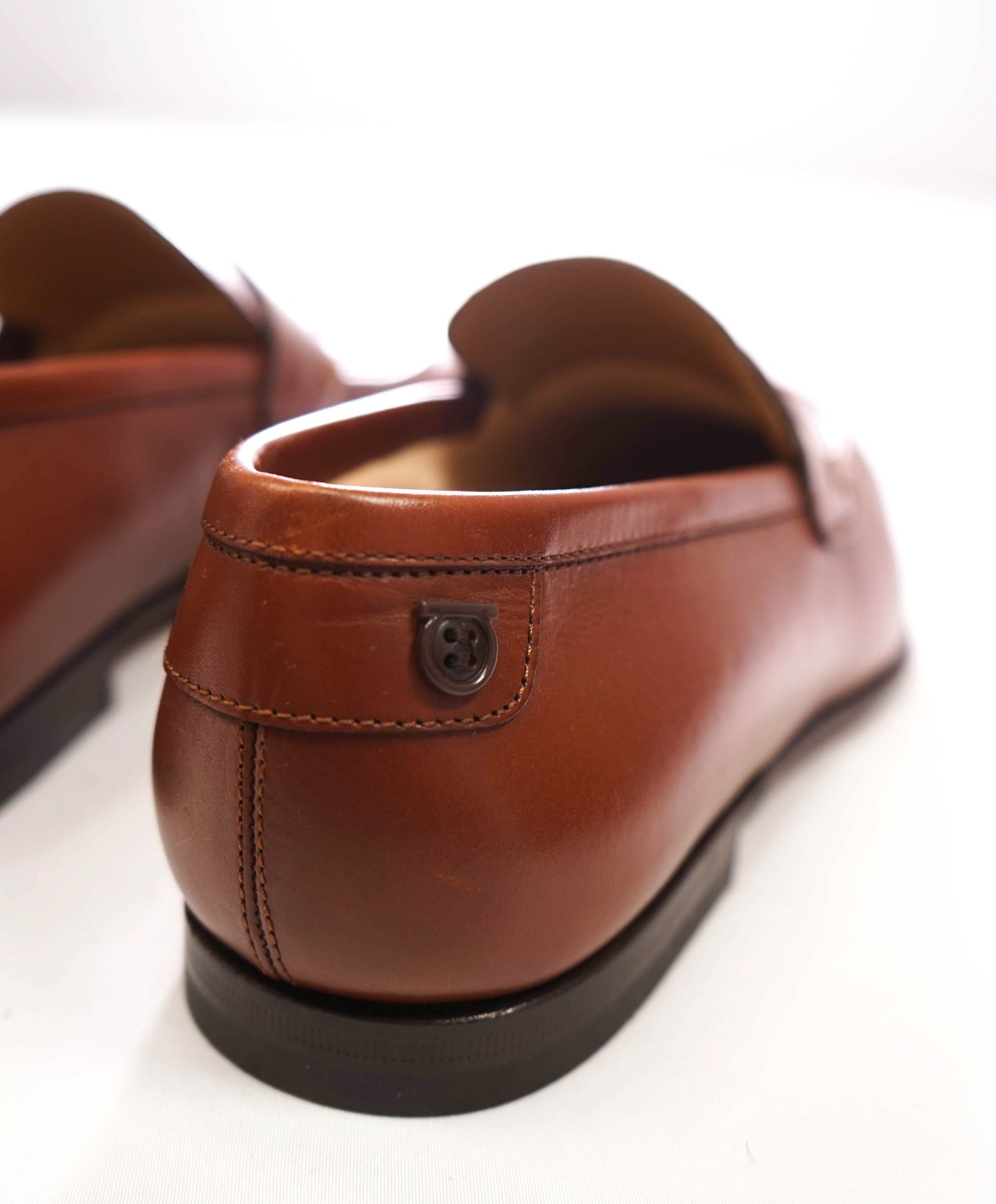 $895 SALVATORE FERRAGAMO - “GOYA" Brown Gancini Loafers - 8.5 EE