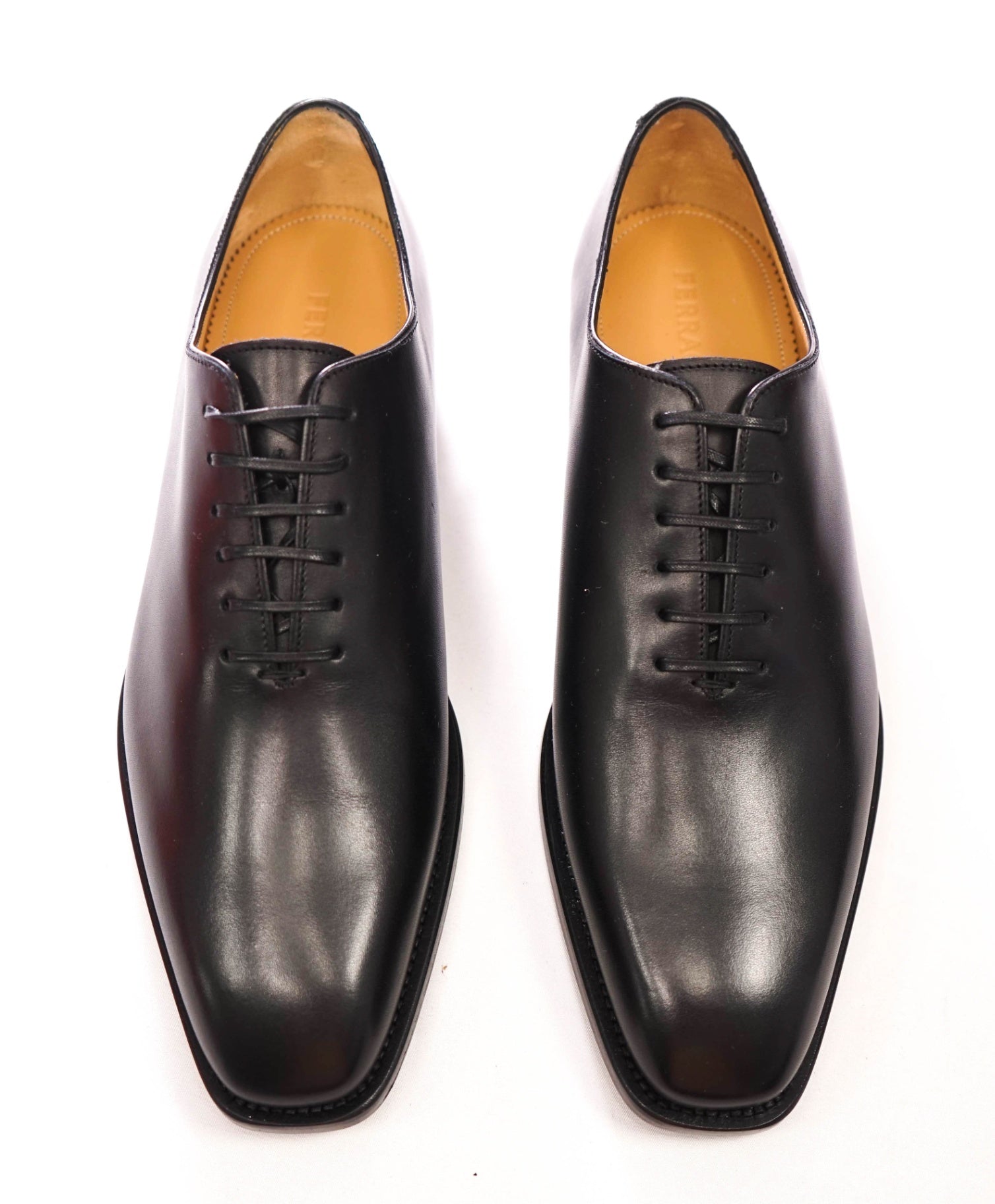 $1,090 FERRAGAMO - Black Leather "GEOFFREY" Oxfords - 8.5 EE