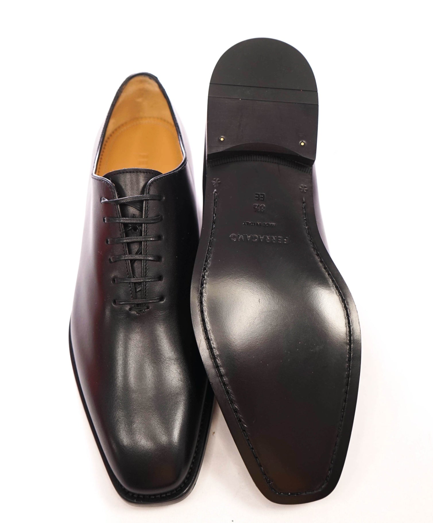$1,090 FERRAGAMO - Black Leather "GEOFFREY" Oxfords - 8.5 EE
