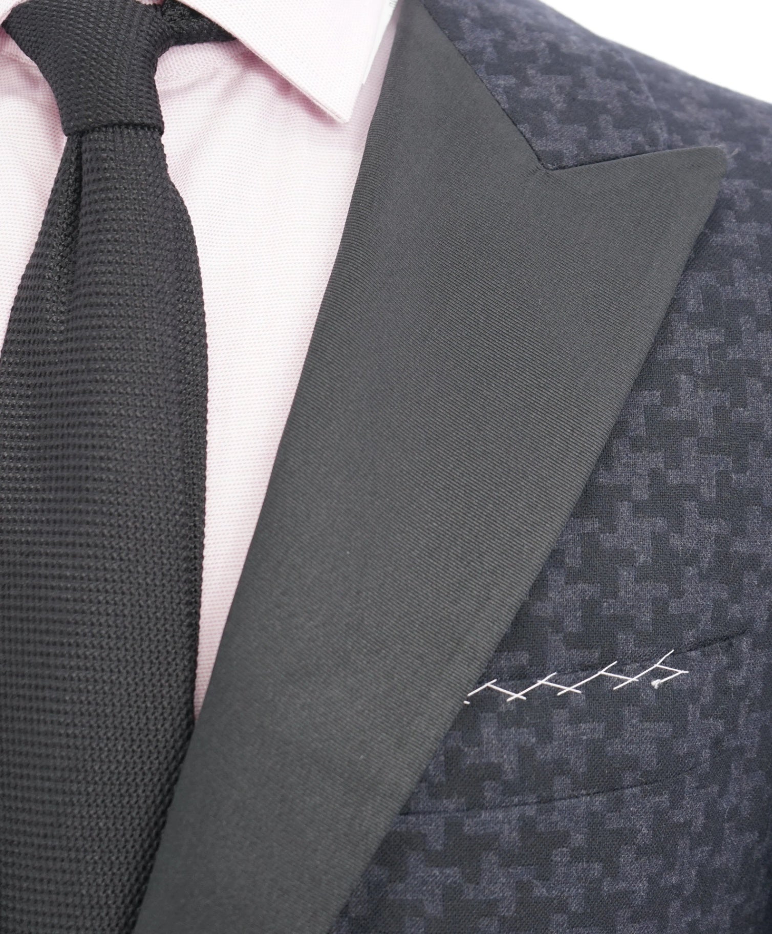 $3,895 ABLA - Wide Peak Lapel Houndstooth Blazer "TOM FORD STYLE" - 46R