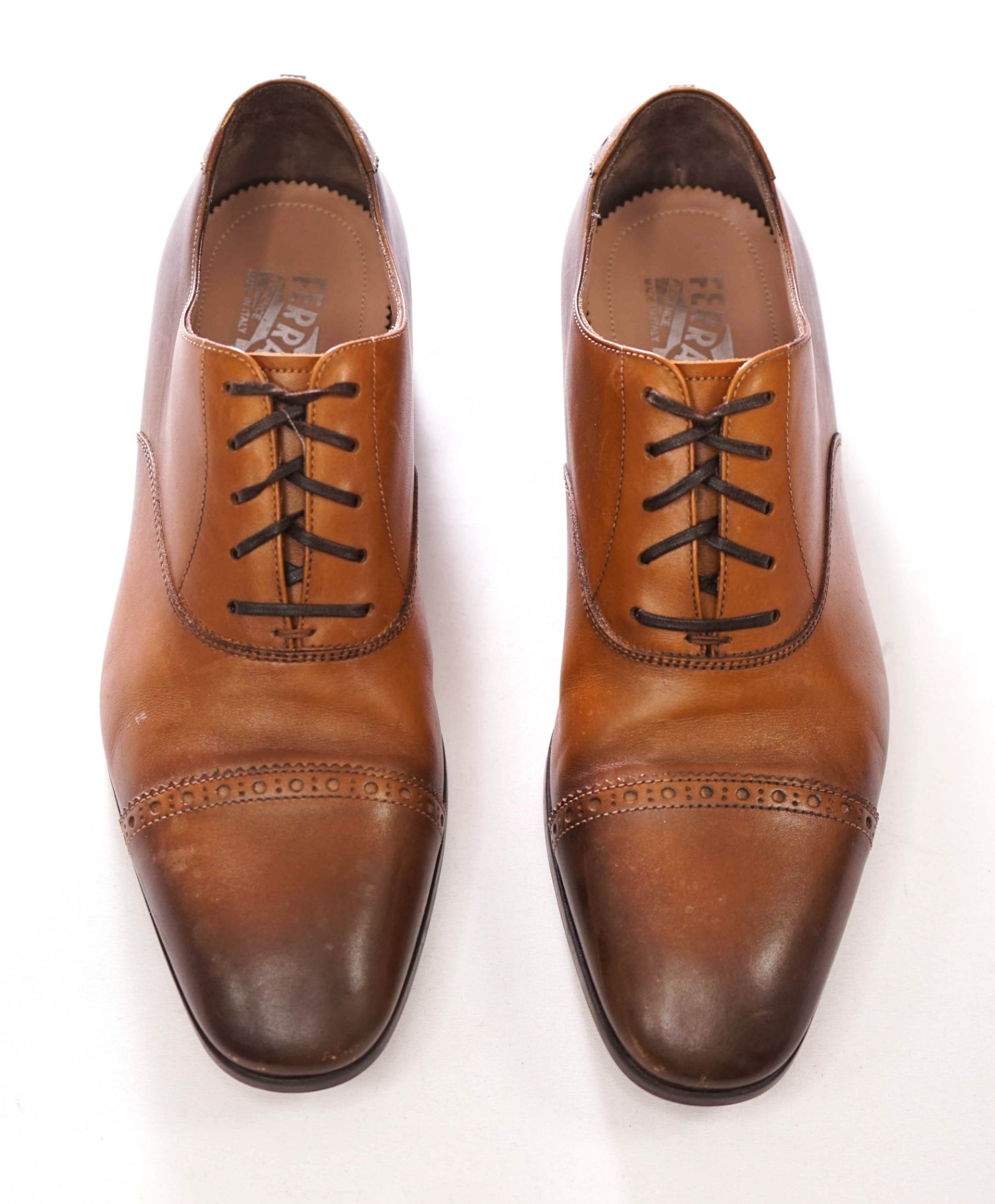 $950 FERRAGAMO - Brown Leather Oxfords - 7.5 E