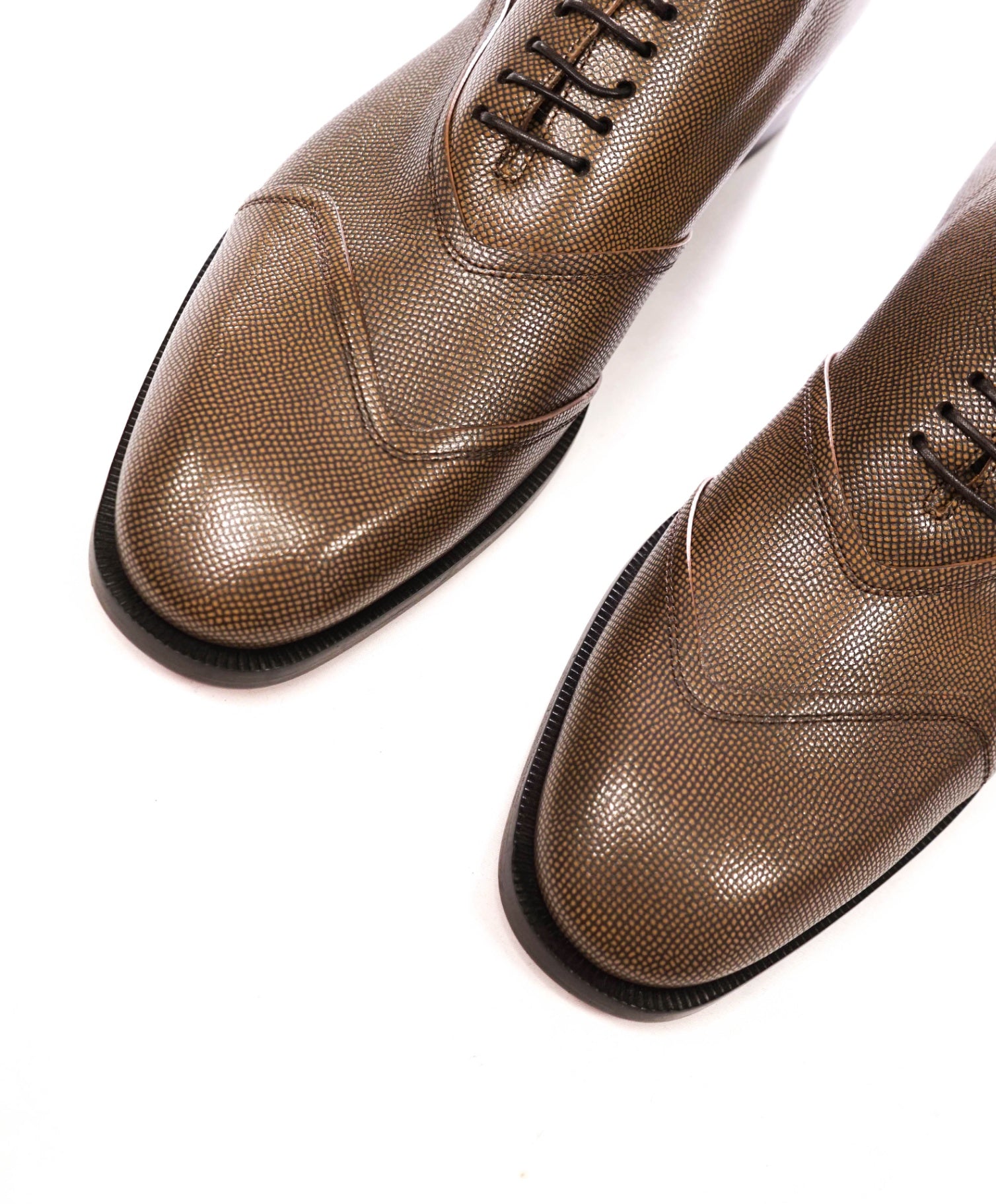 $1,145 CHRISTIAN LOUBOUTIN - BOABI Brown Pebble Leather Oxfords - US 8.5 (41.5EU)