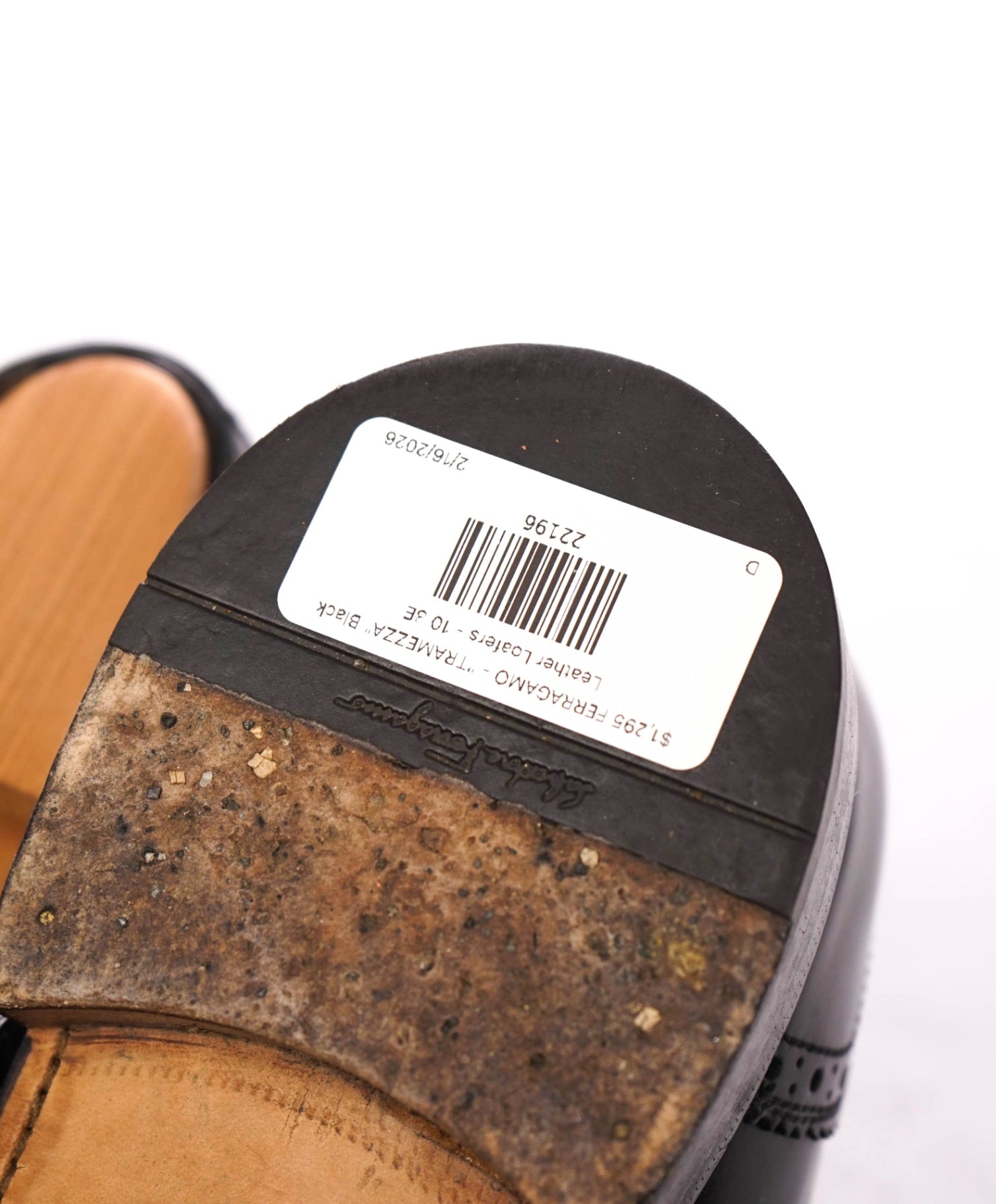 $1,295 FERRAGAMO - "TRAMEZZA" Black Leather Loafers - 10 3E