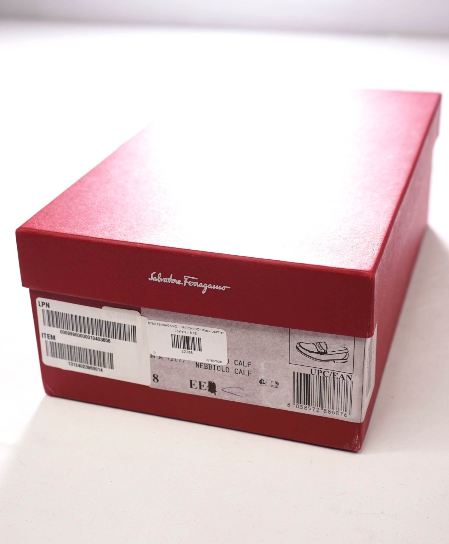 $750 FERRAGAMO - "Lionel" Black Leather PennyLoafers - 8 EE