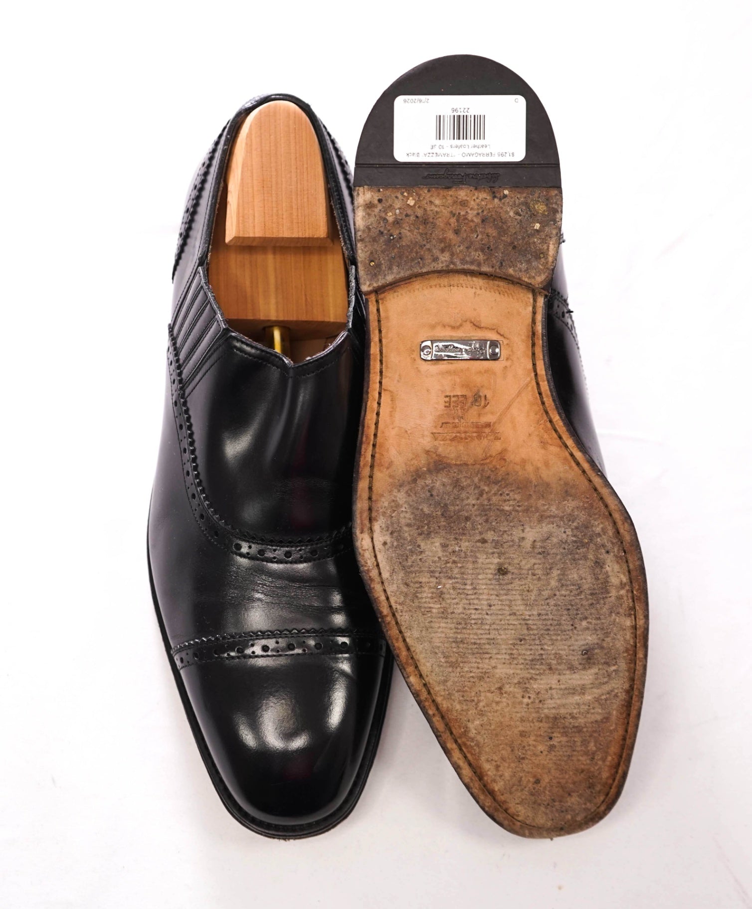 $1,295 FERRAGAMO - "TRAMEZZA" Black Leather Loafers - 10 3E