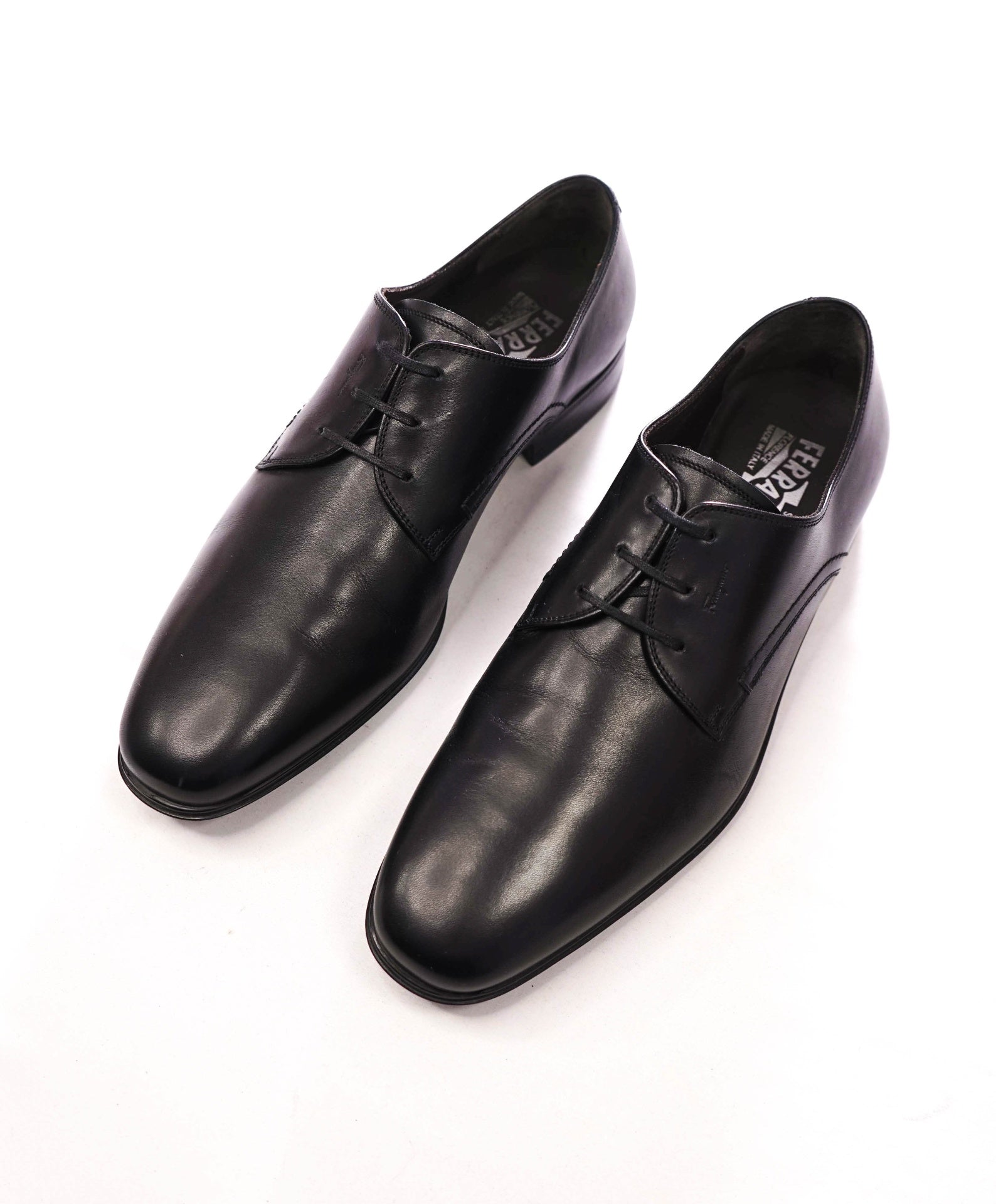 $850 FERRAGAMO - "GARFIELD" Black Leather Derbies - 8.5 EEE