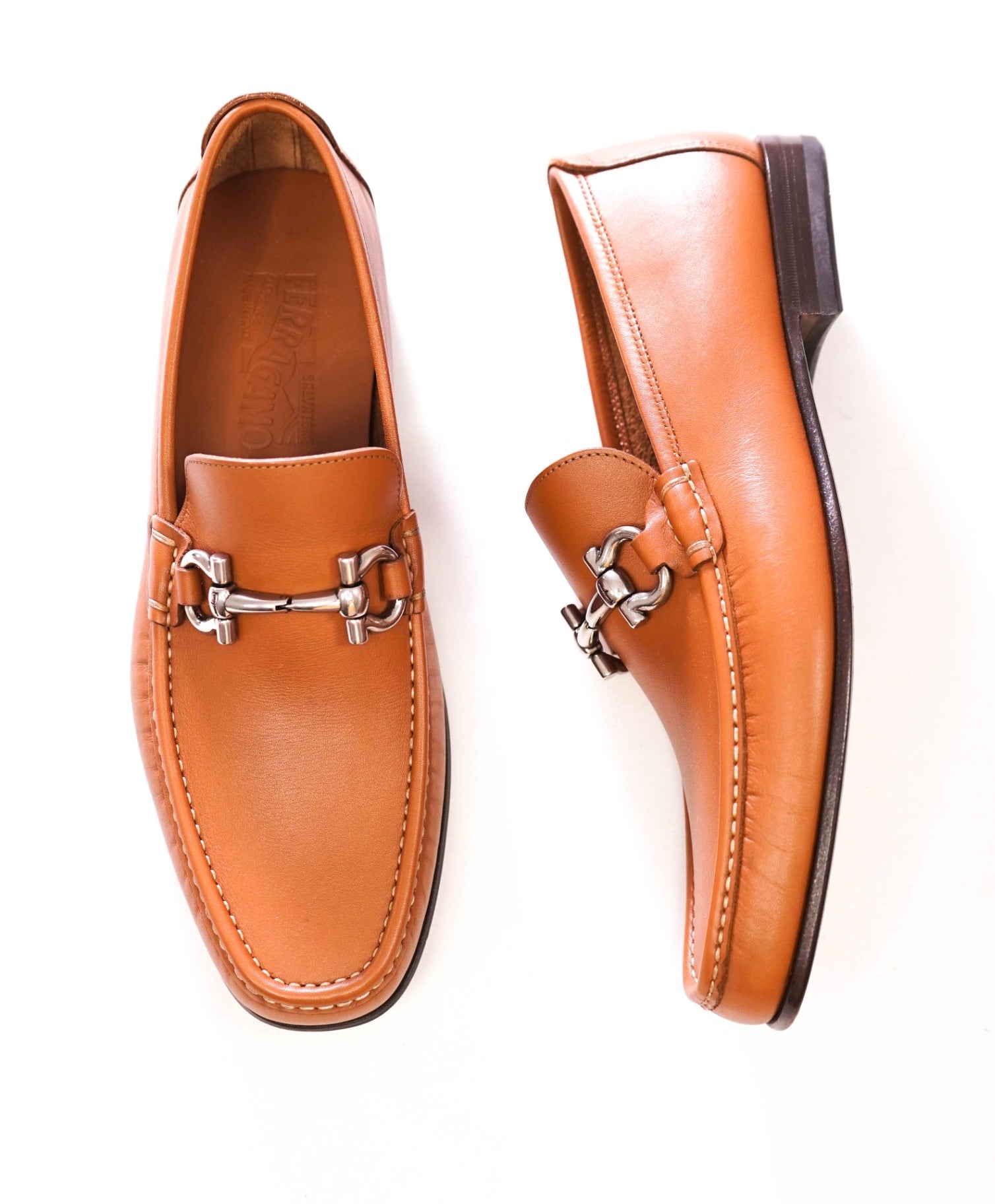 $795 FERRAGAMO - "GIORDANO" Brown Leather Loafers - 8 EE