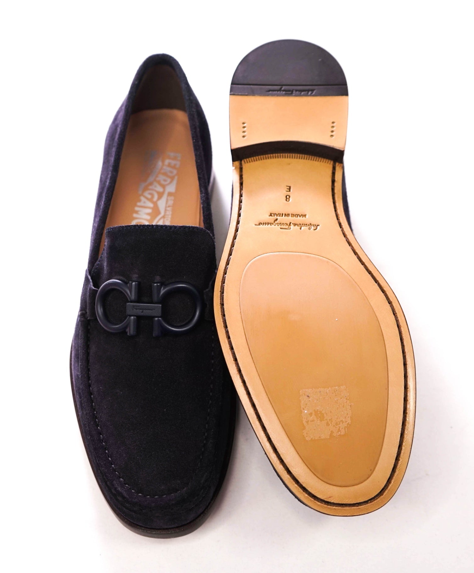 $850 FERRAGAMO - "ROLO 6" Navy Blue Suede Loafers - 8 E