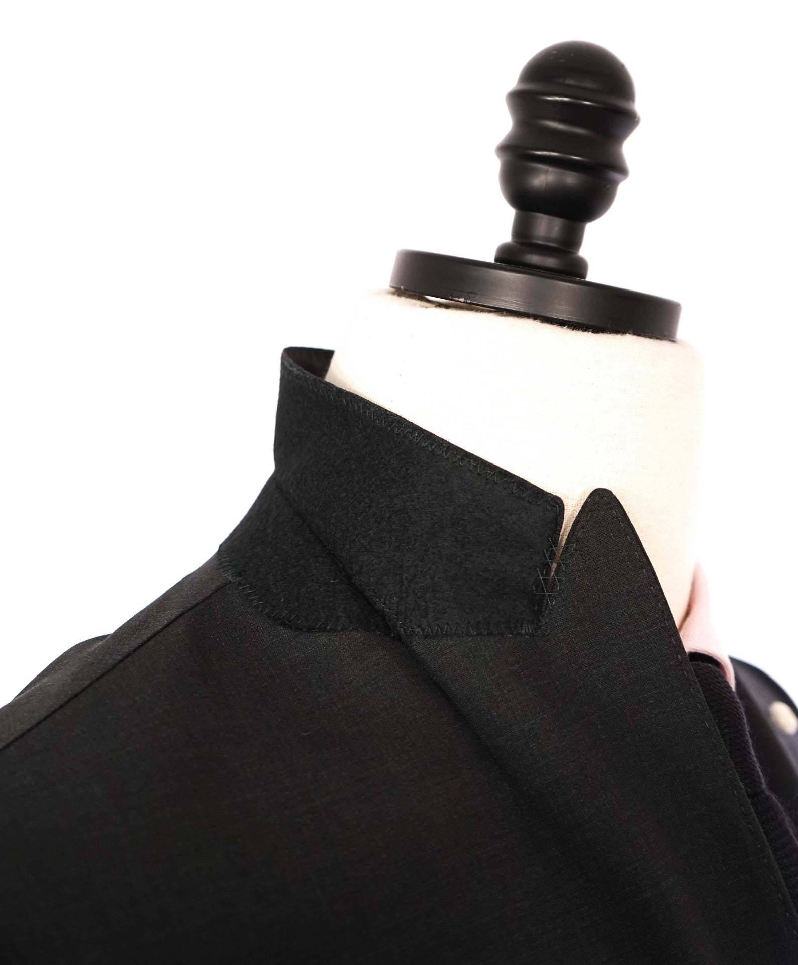 $1,515 LUIGI BIANCHI MANTOVA - Dark Gray Wool "Sartoria" Suit - 38R