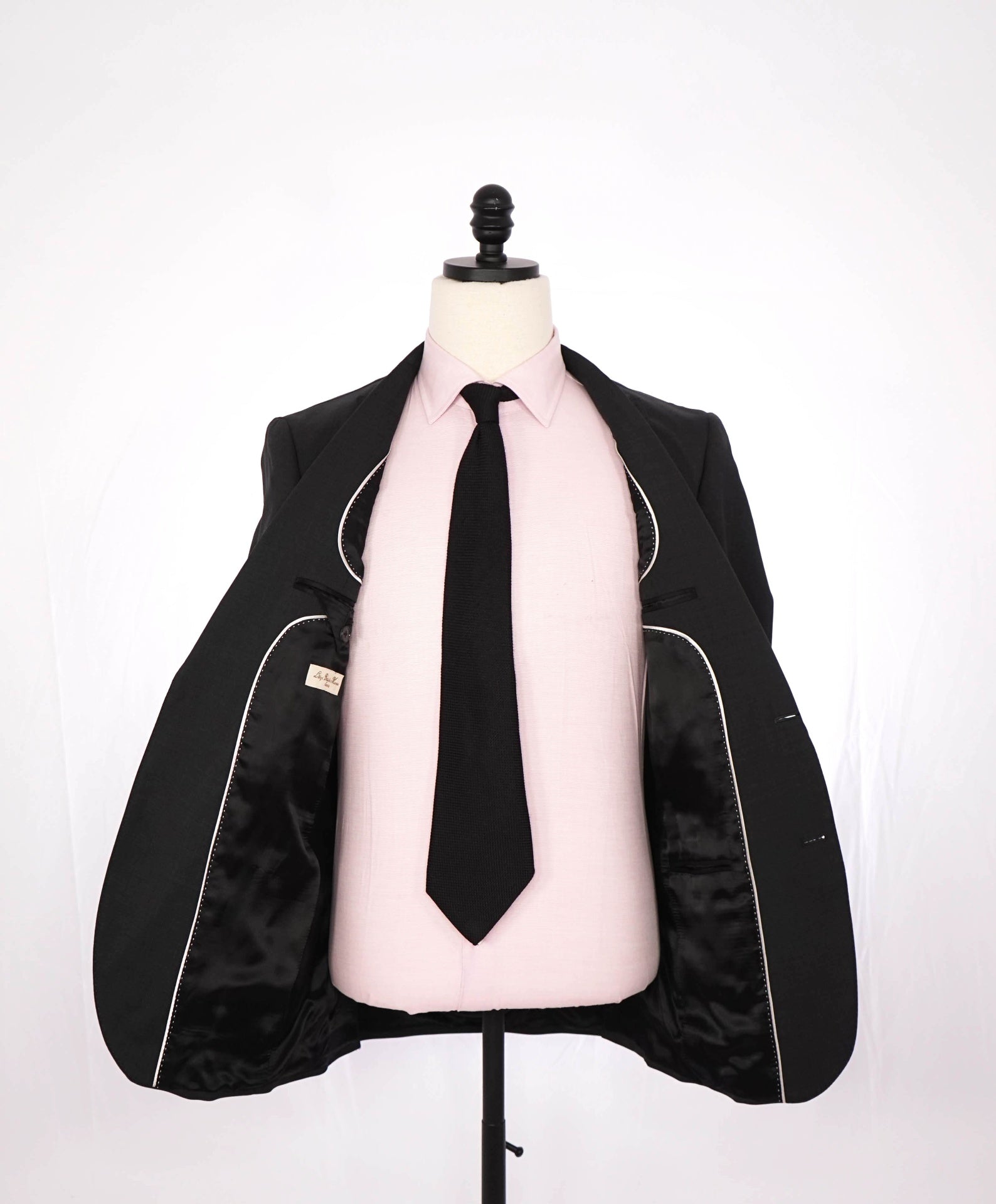 $1,515 LUIGI BIANCHI MANTOVA - Dark Gray Wool "Sartoria" Suit - 38R