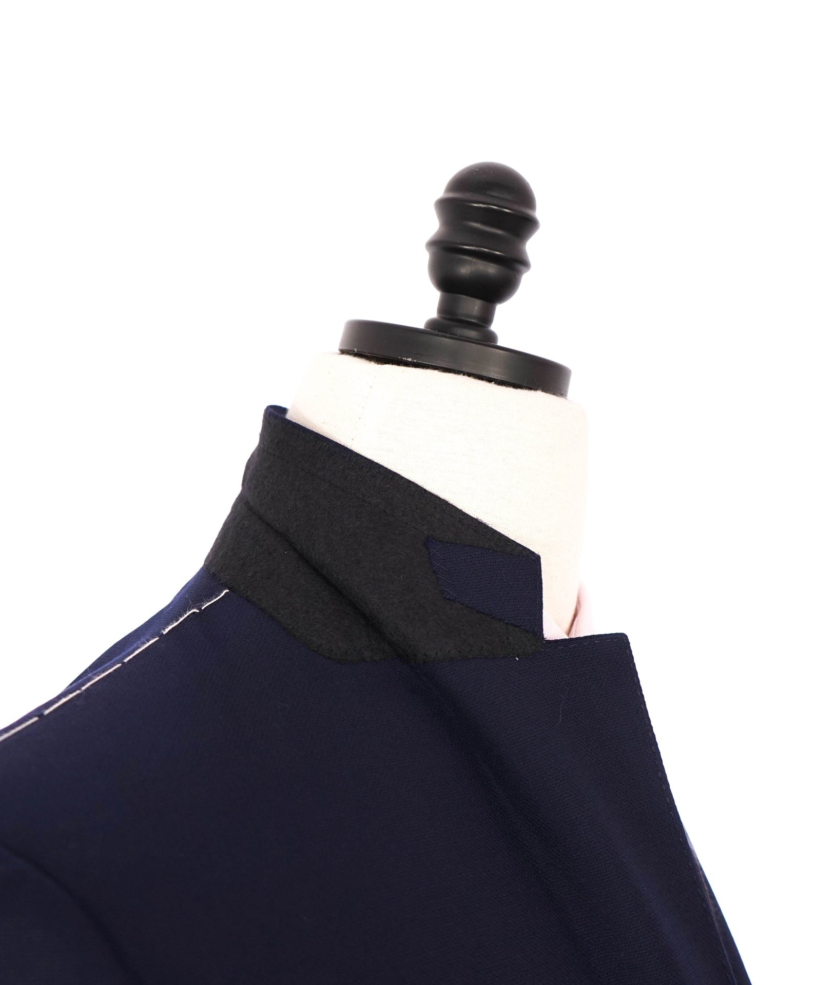 $3,590 ZEGNA - Navy Blue Wool Blazer - 42R