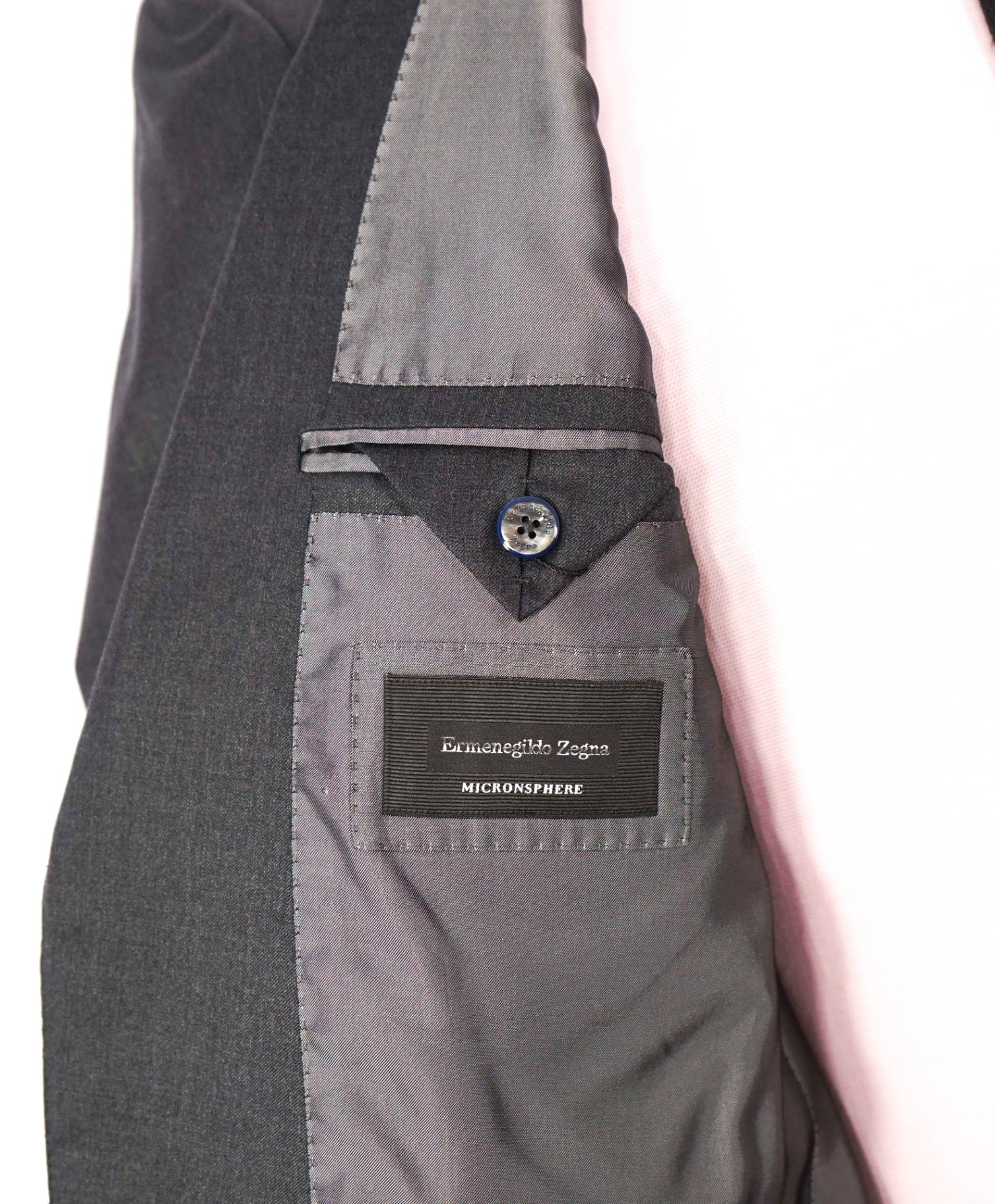 $4,590 ZEGNA - Dark Gray "MICRONSPHERE" Wool Suit - 36S