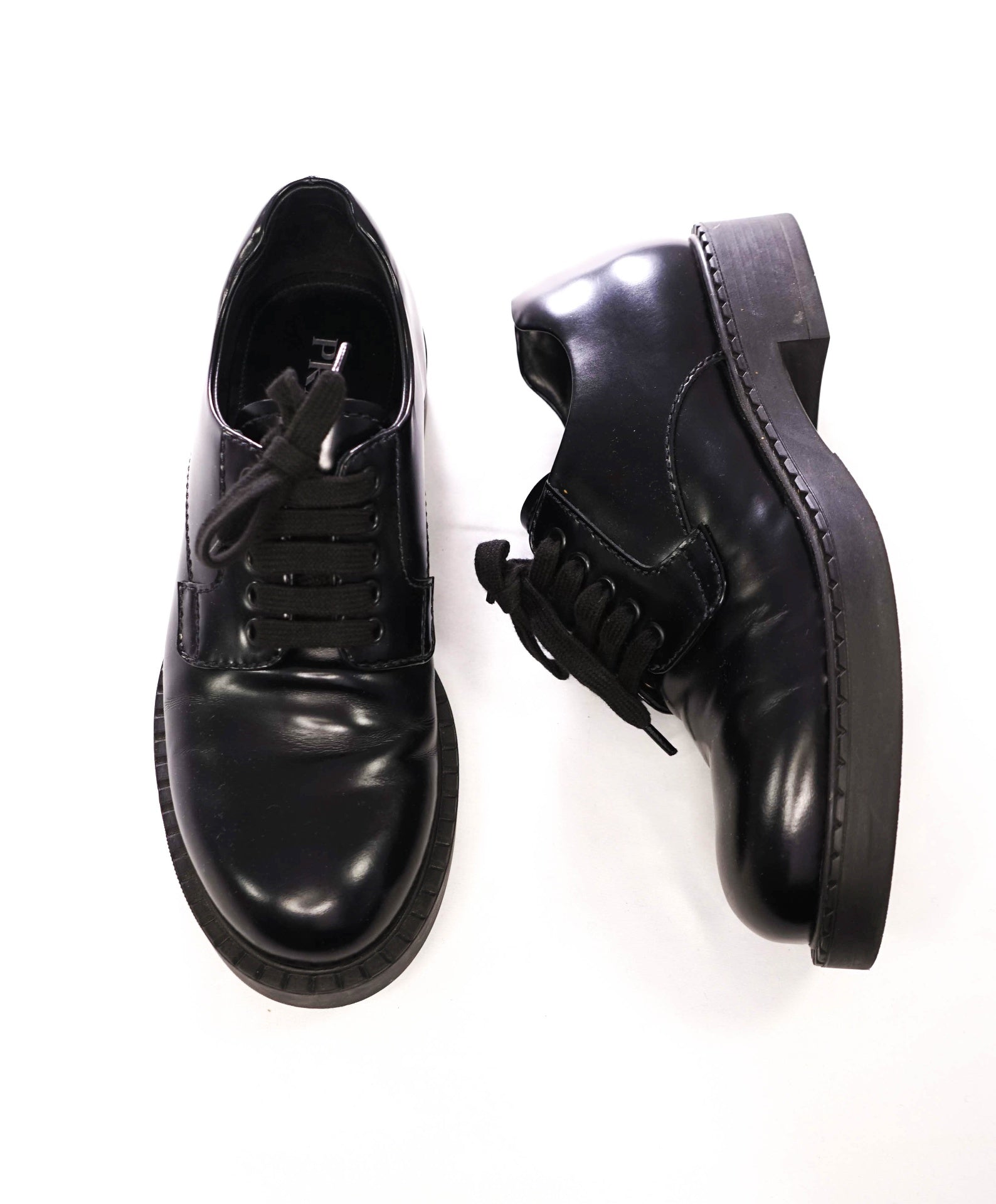 $1,150 PRADA - Black Leather Derby - US 8.5 (7.5UK)
