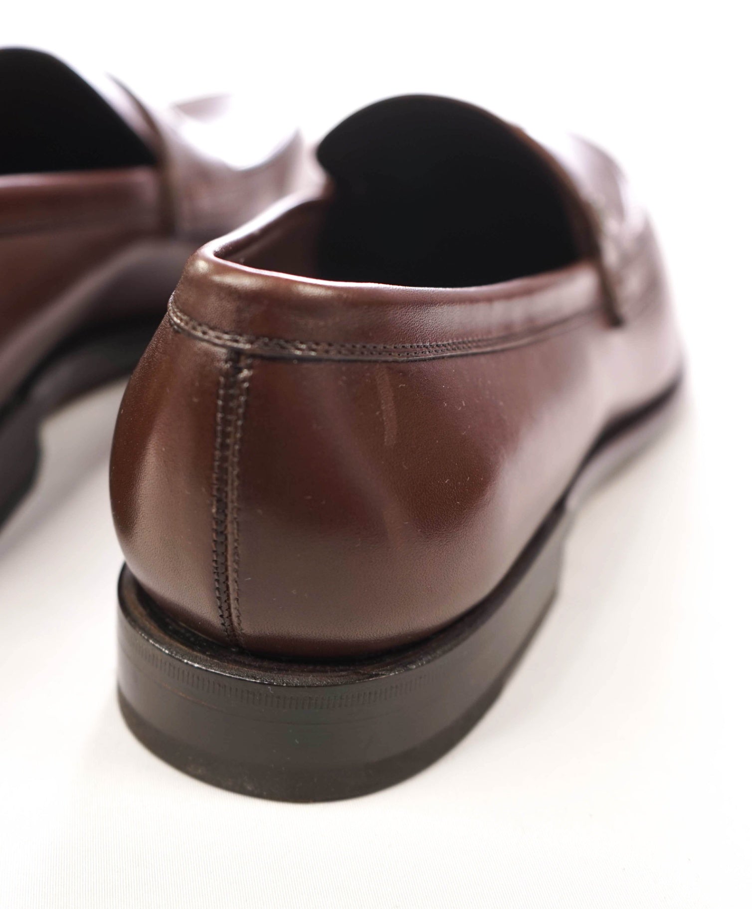 $1,050 FERRAGAMO - Brown Leather "THEODORE" Penny Loafers - 8 EE