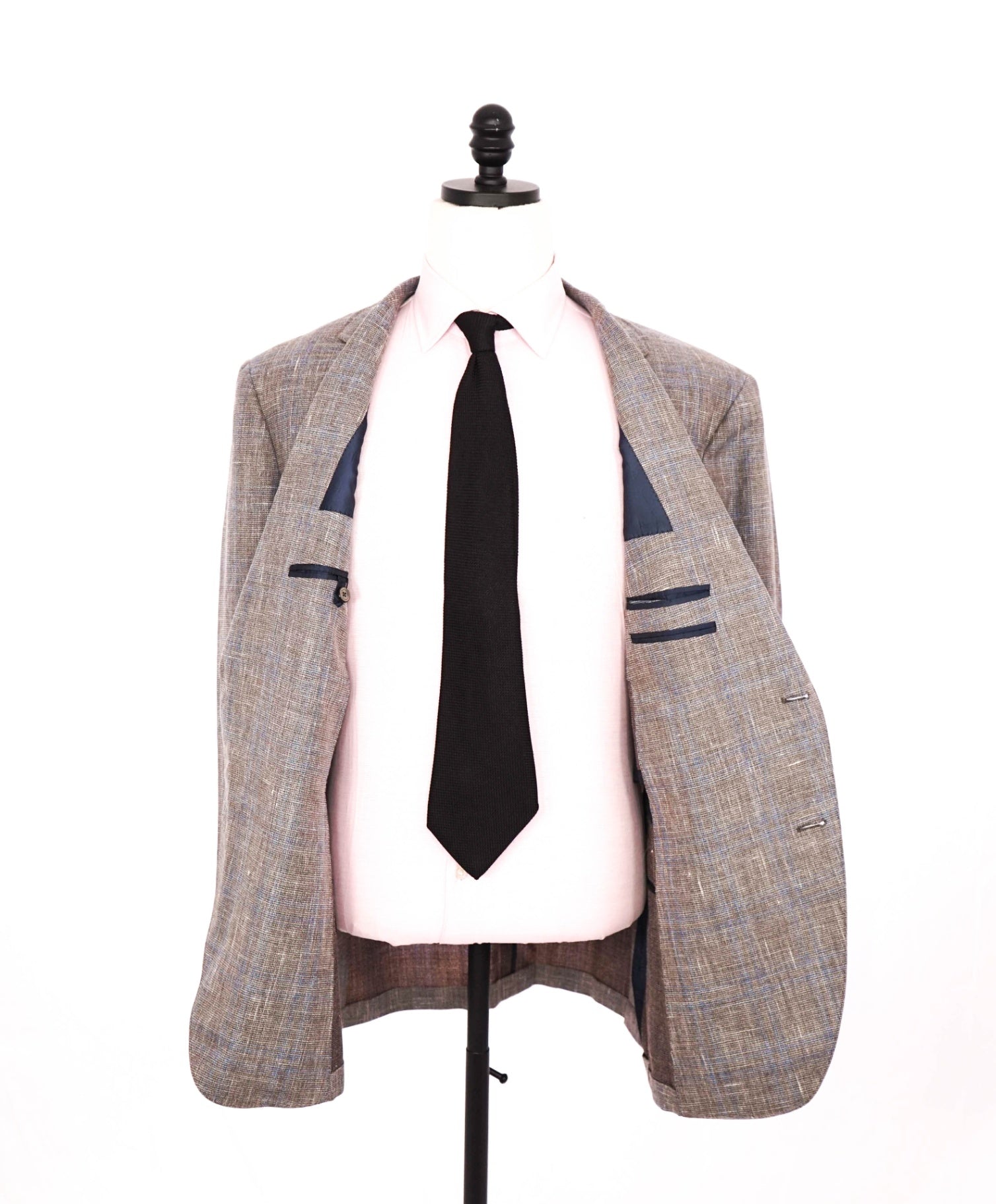 $2,695 ZEGNA - Gray/Blue Plaid Wool/Silk/Linen Blazer - 46R