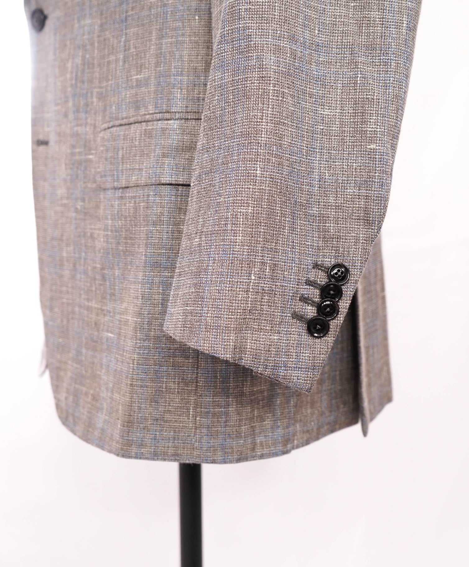 $2,695 ZEGNA - Gray/Blue Plaid Wool/Silk/Linen Blazer - 46R
