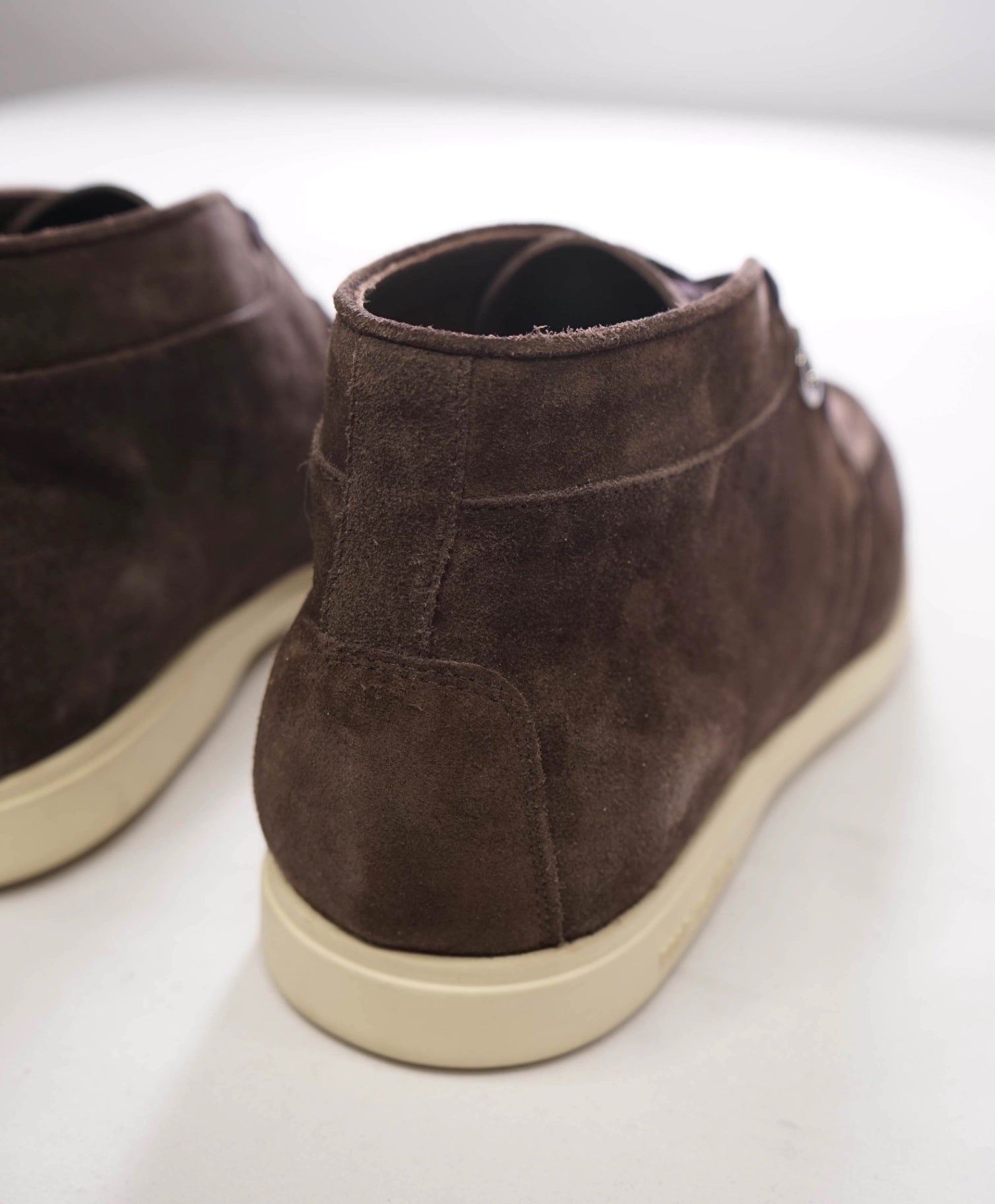 $995 FERRAGAMO - Brown Suede Chukka Boot - 9.5 M